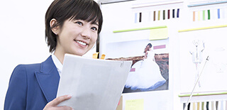 プレゼンシーンの木村文乃さん