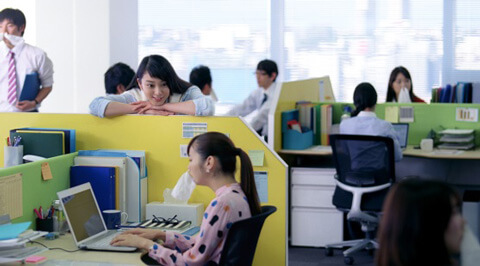 新TV-CM　「つらくない人VSつらい人」篇シーン6