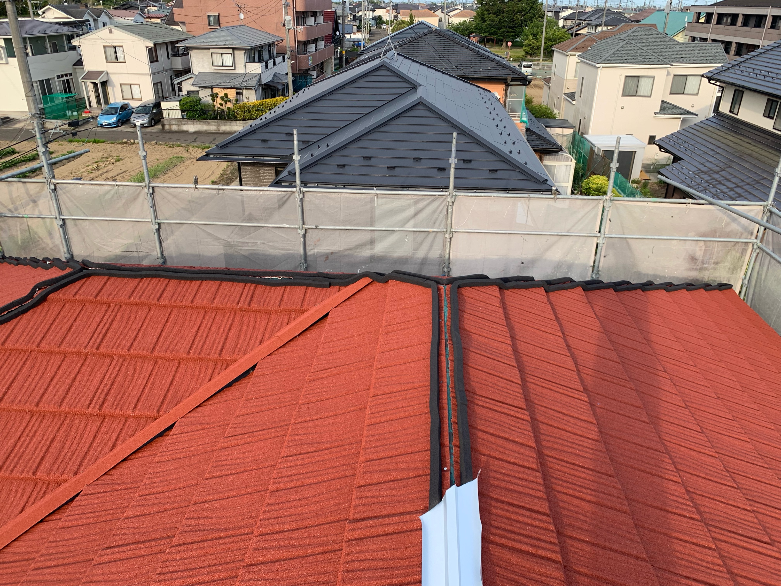 棟板金の取り付け Before