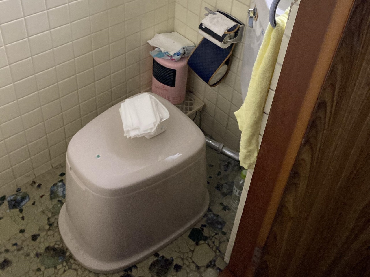 トイレリフォーム工事 Before
