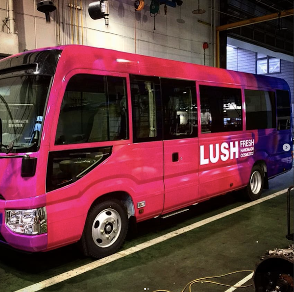 LUSH - BUS Wrapping