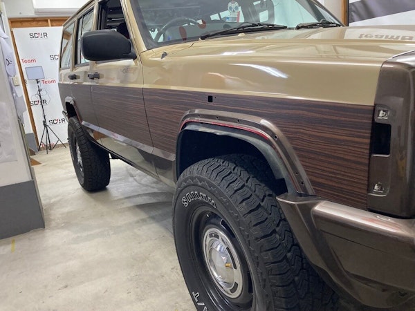 JEEP Cherokee ハーフラッピング