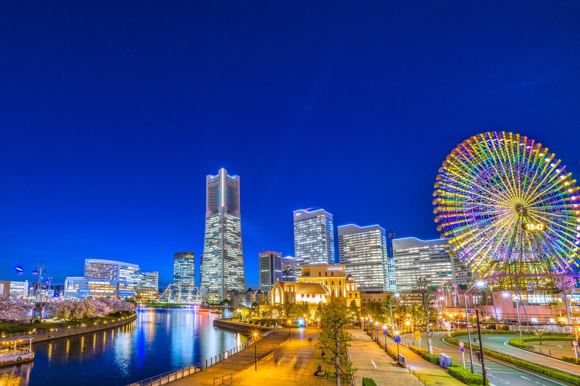 横浜デートにおすすめのタクシーツアー