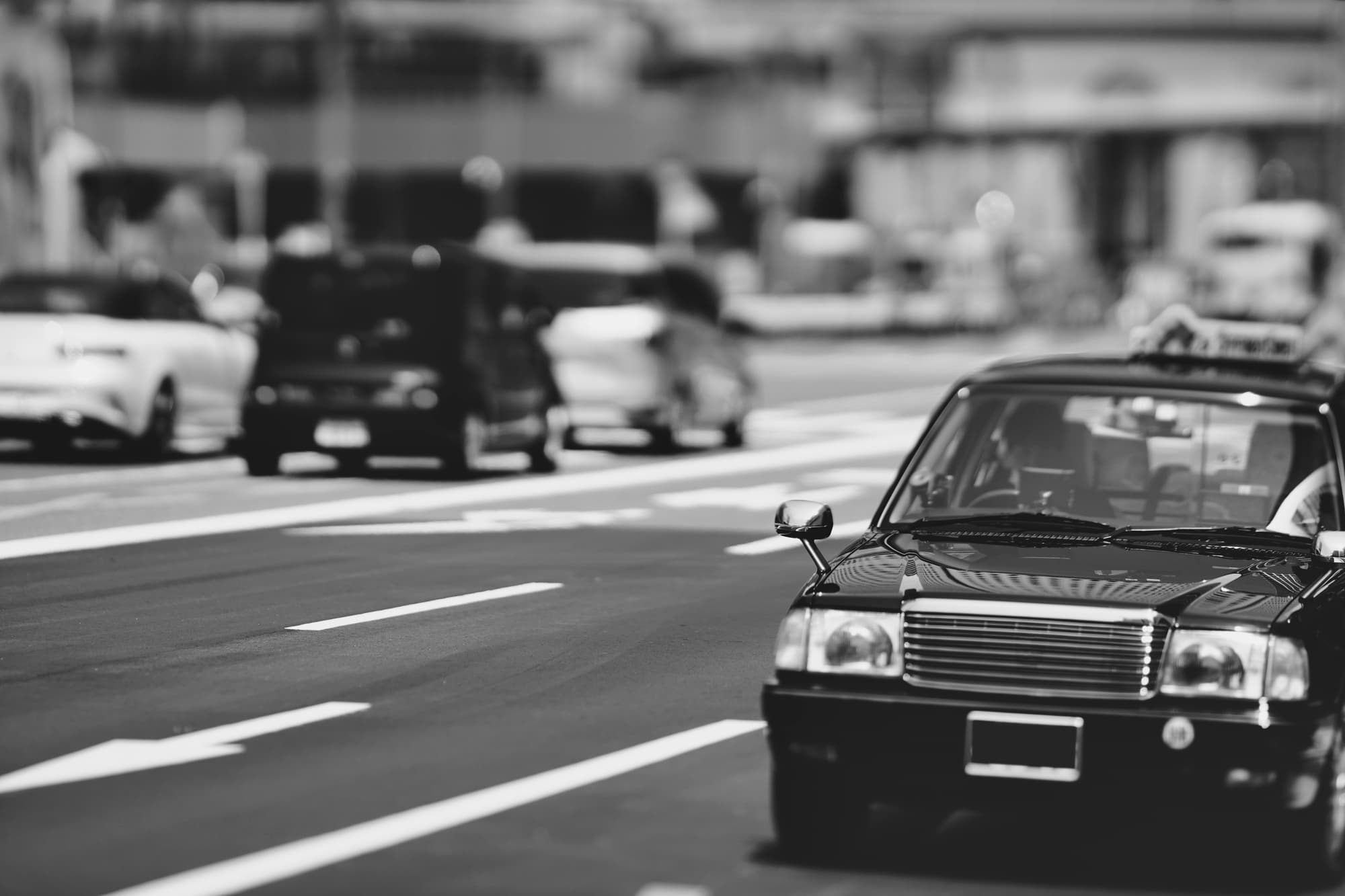 タクシーが捕まらない原因は？