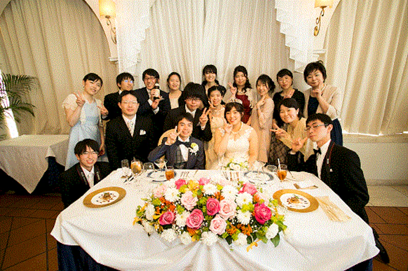 団員の結婚式の写真