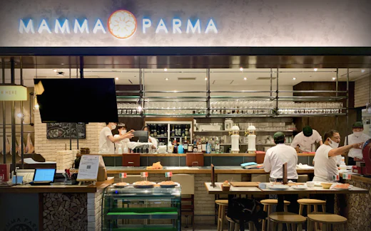 福岡で美味しい魚を出すお店 ”磯貝” の大阪店舗を運営