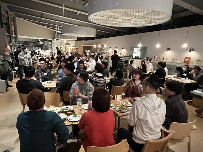 Fビレッジ内のトリュフベーカリーさんをお借りして大忘年会の様子