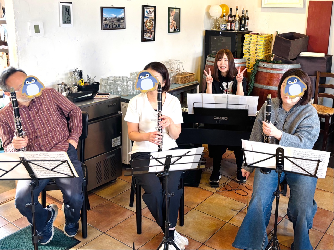 山梨・甲府のピザ屋さんでクリスマスコンサート～クラシックと坂本龍一「戦場のメリークリスマス」を演奏～のアイキャッチ画像