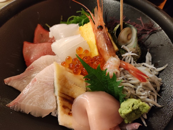 海鮮丼