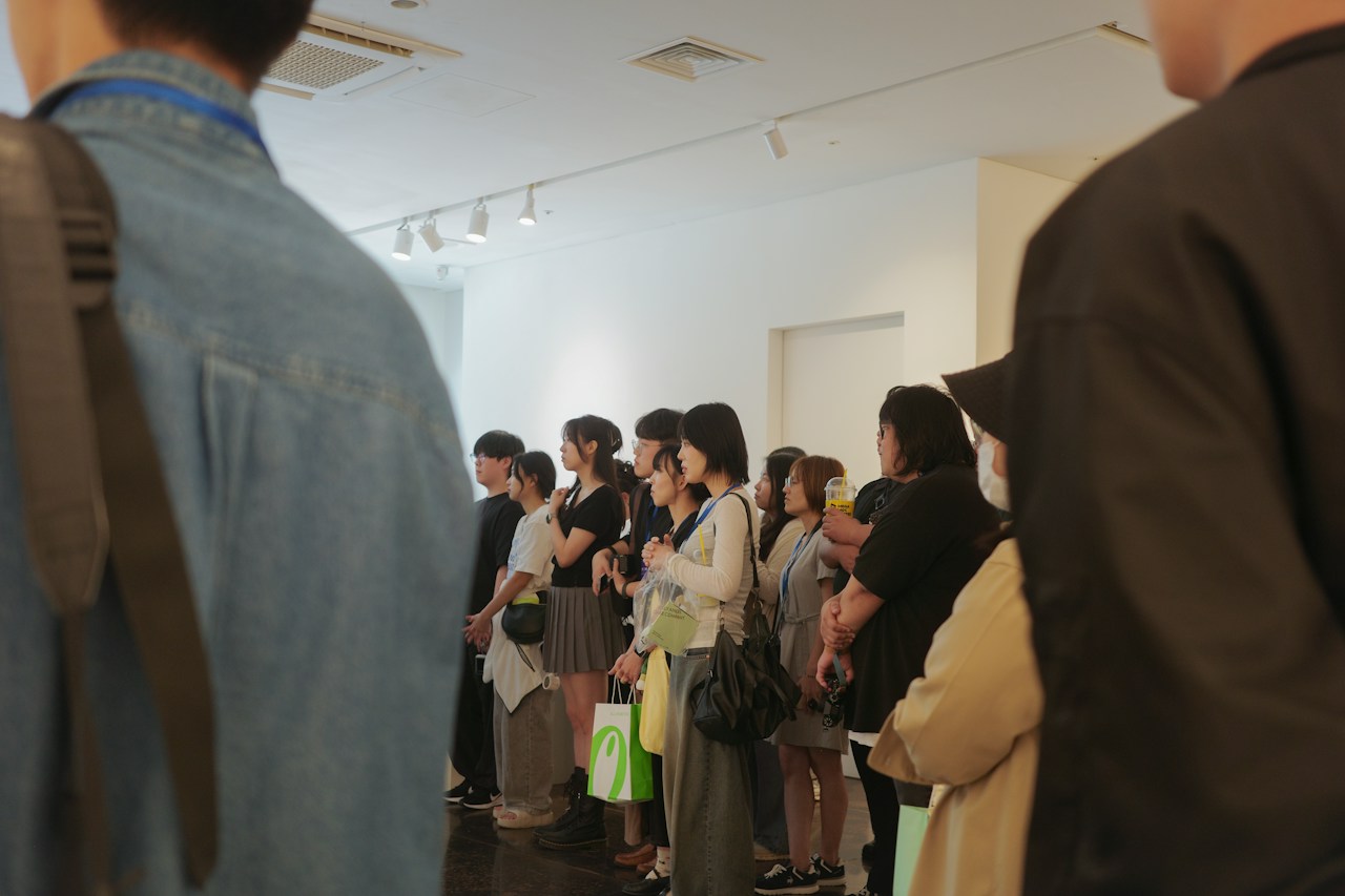 photo poster project | 写真を通して“自分”を再発見する by Mina Cho | ISSUE #117