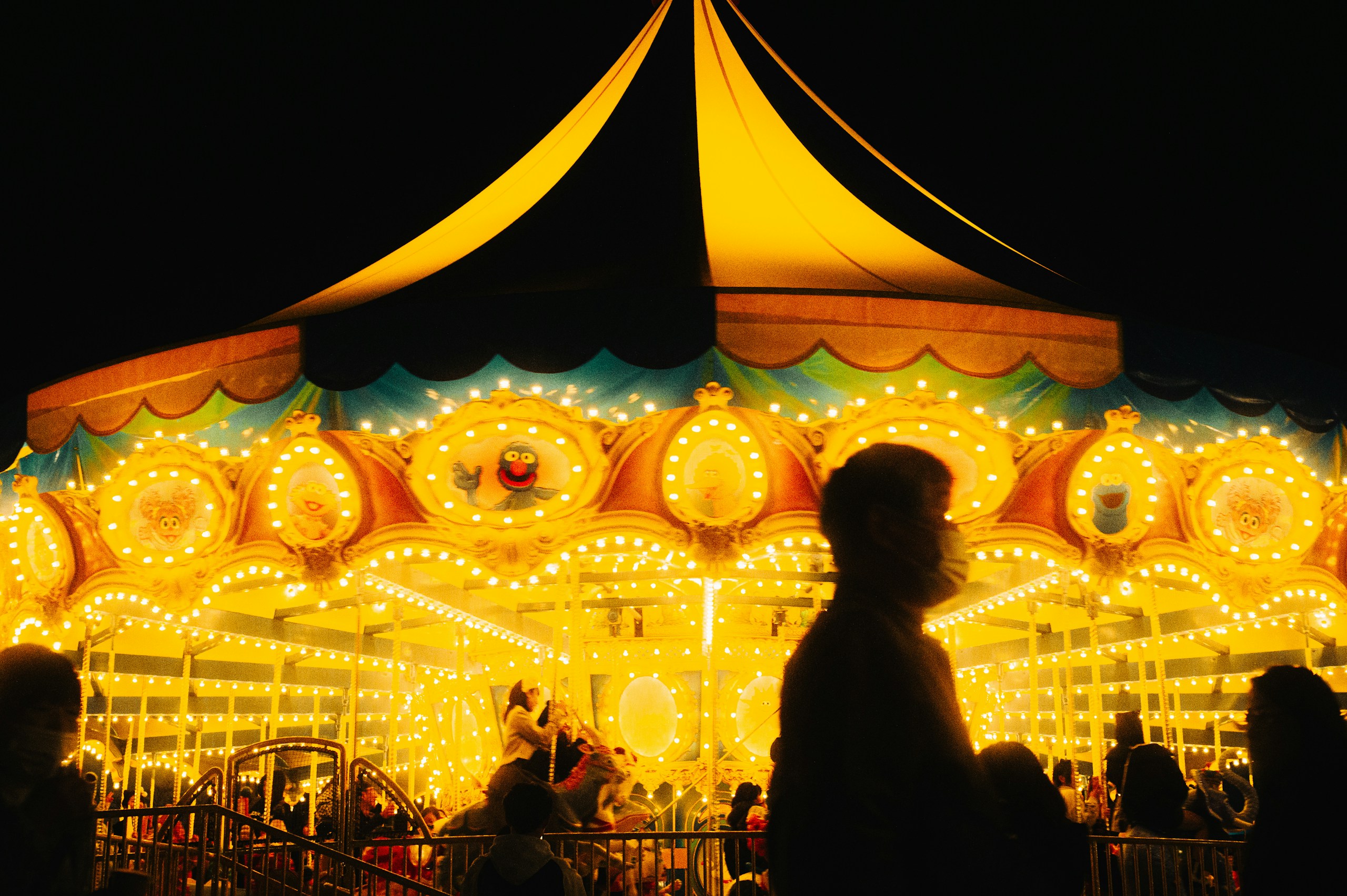 2024-06-retro-pop-image-18