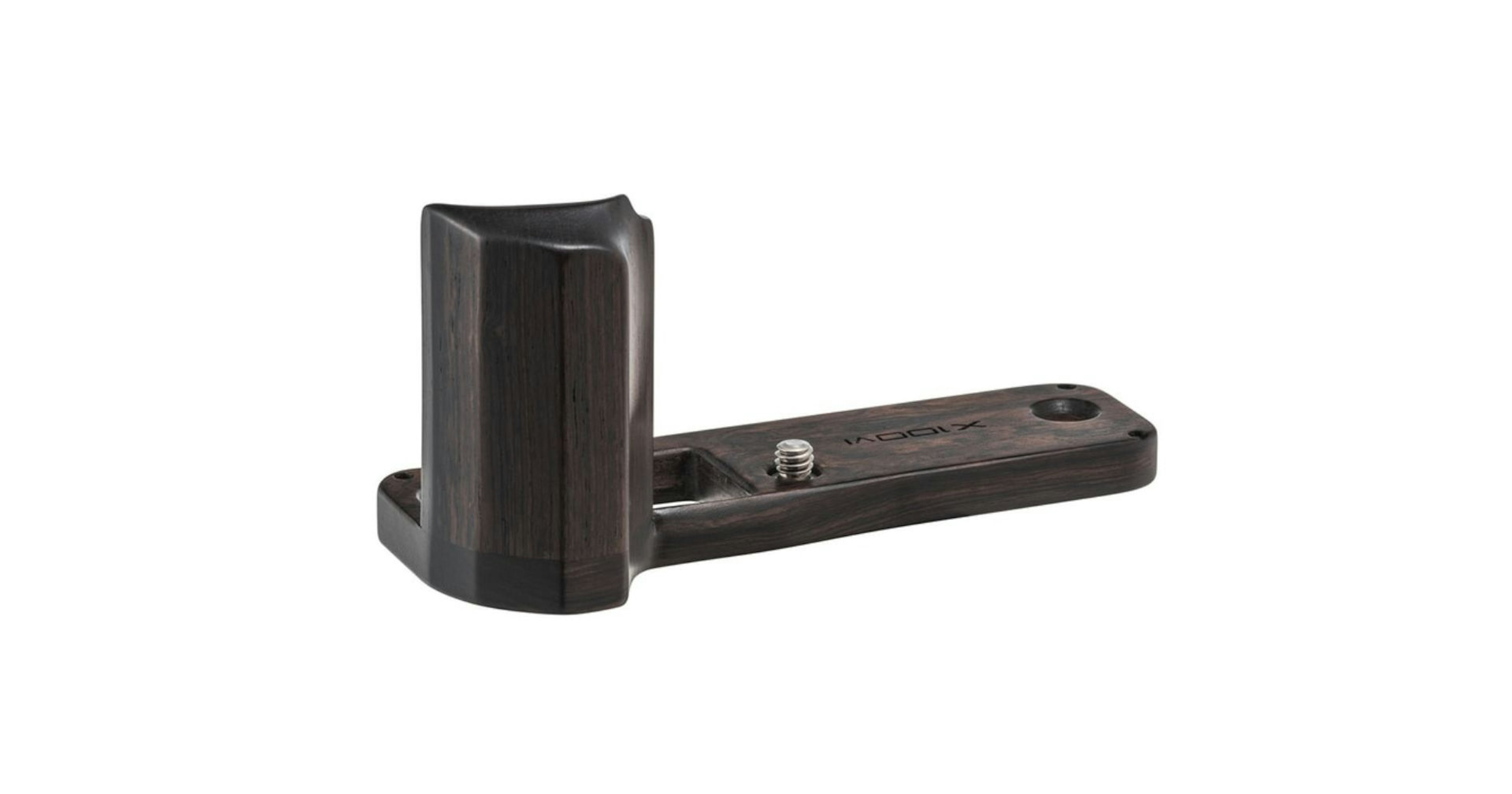 2024-07-fujifilm-x100vi-grip-cover-image