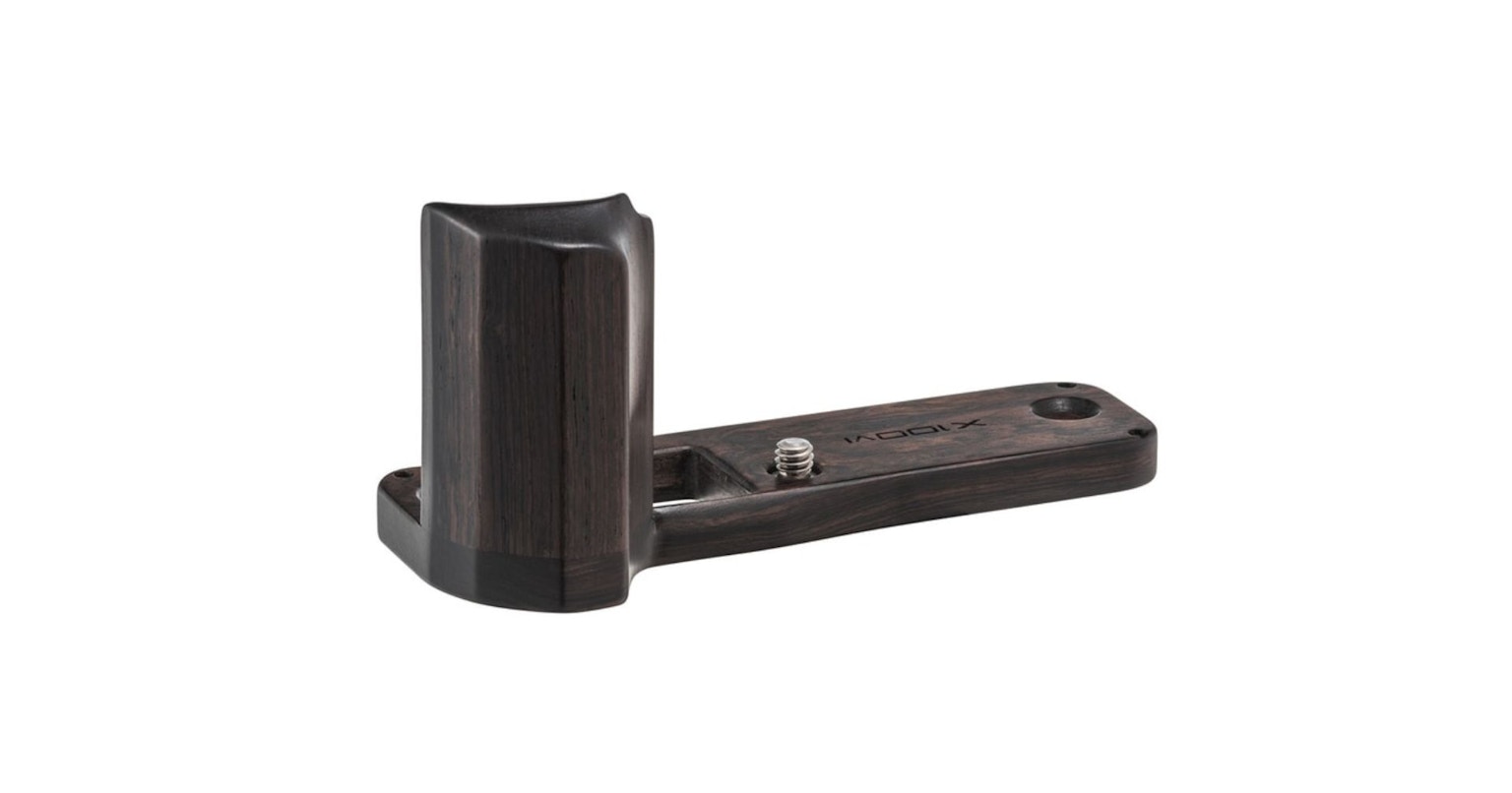 2024-07-fujifilm-x100vi-grip-cover-image