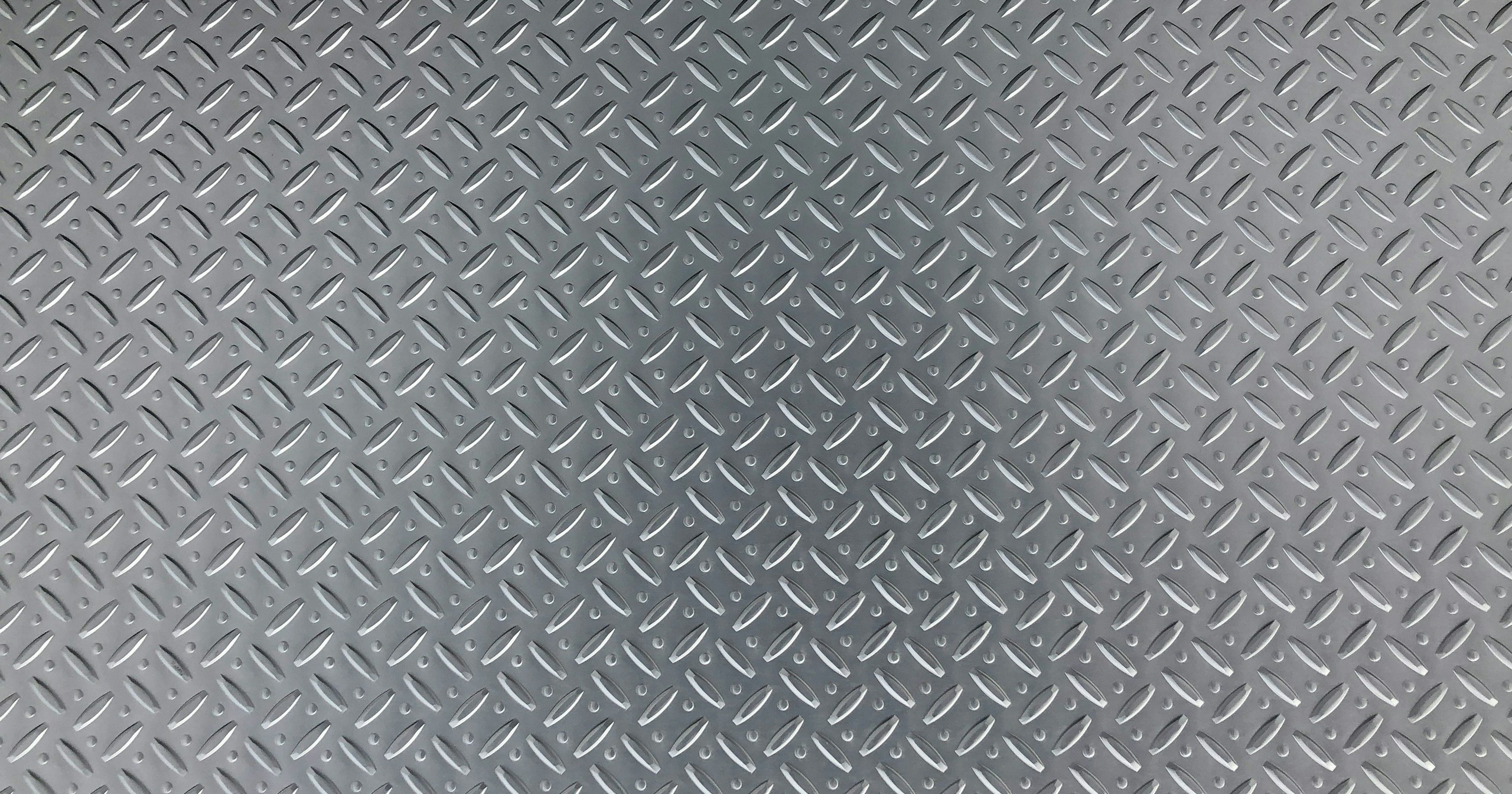 2025-10-metal-cover-image
