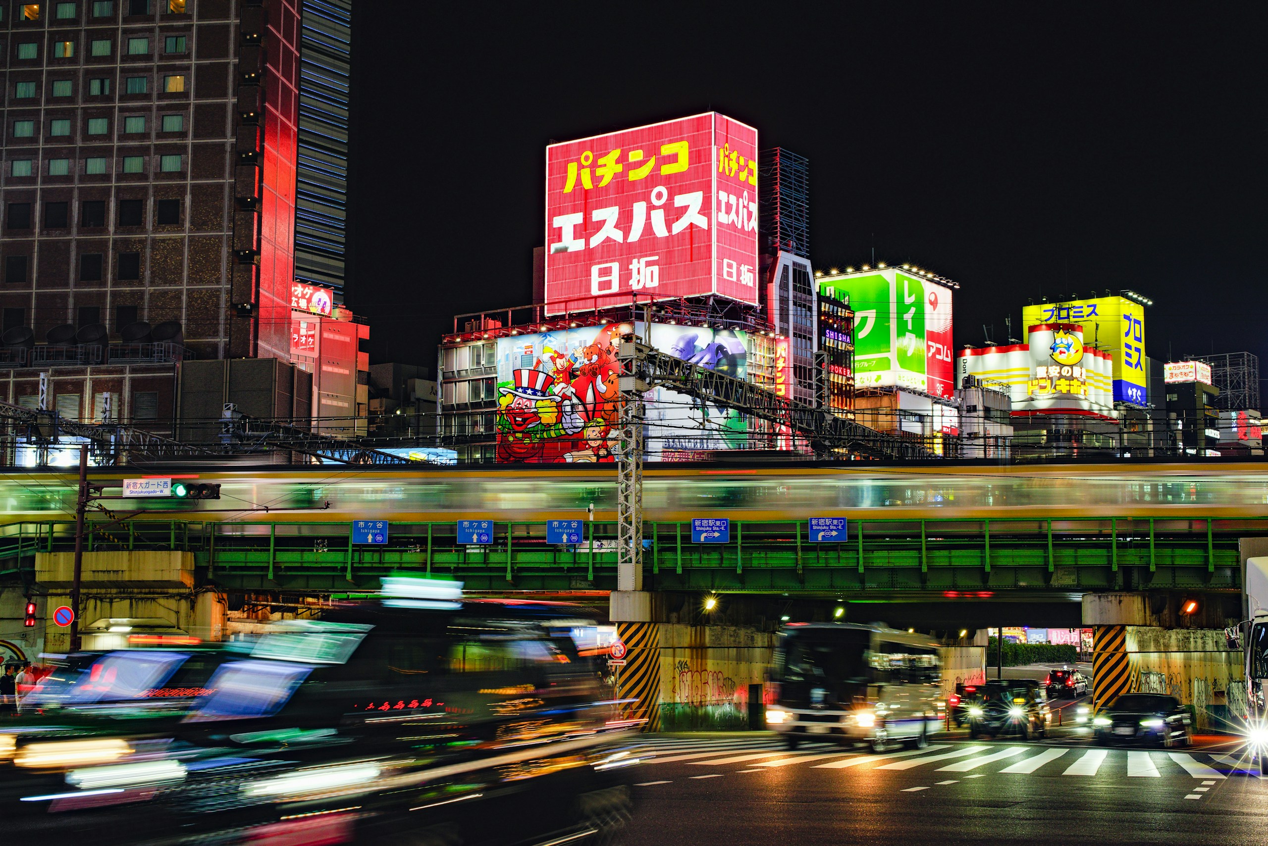 2026-07-asian-neon-sign-aesthetics-image-2