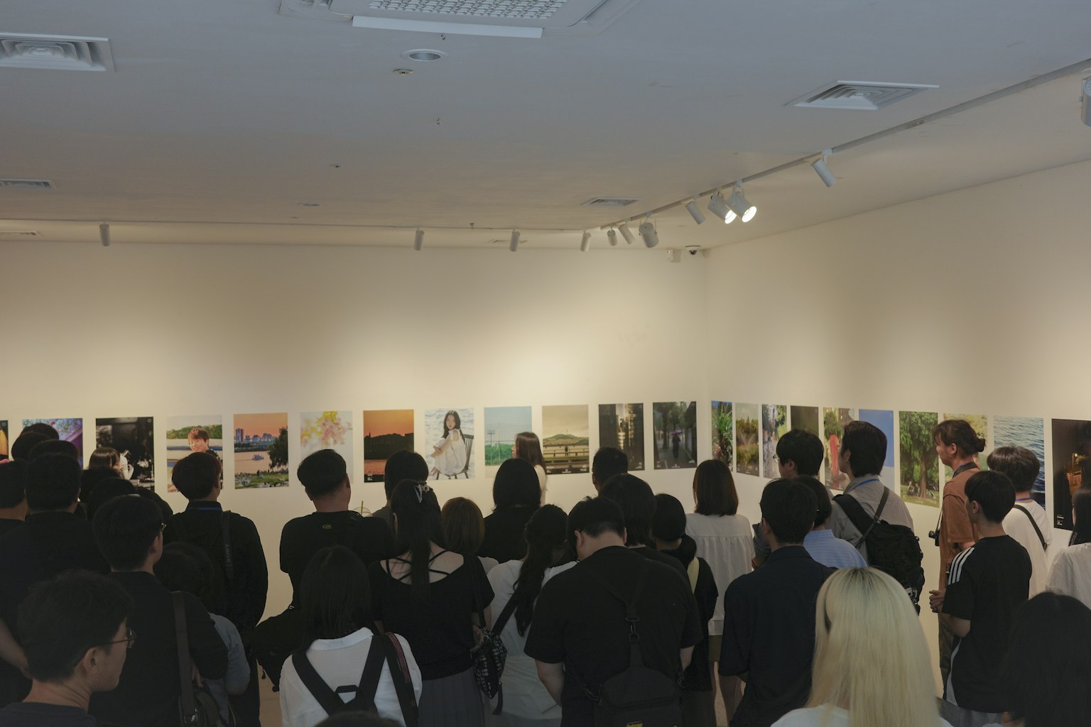 2025-09-photo-poster-project-in-seoul-report-image-14