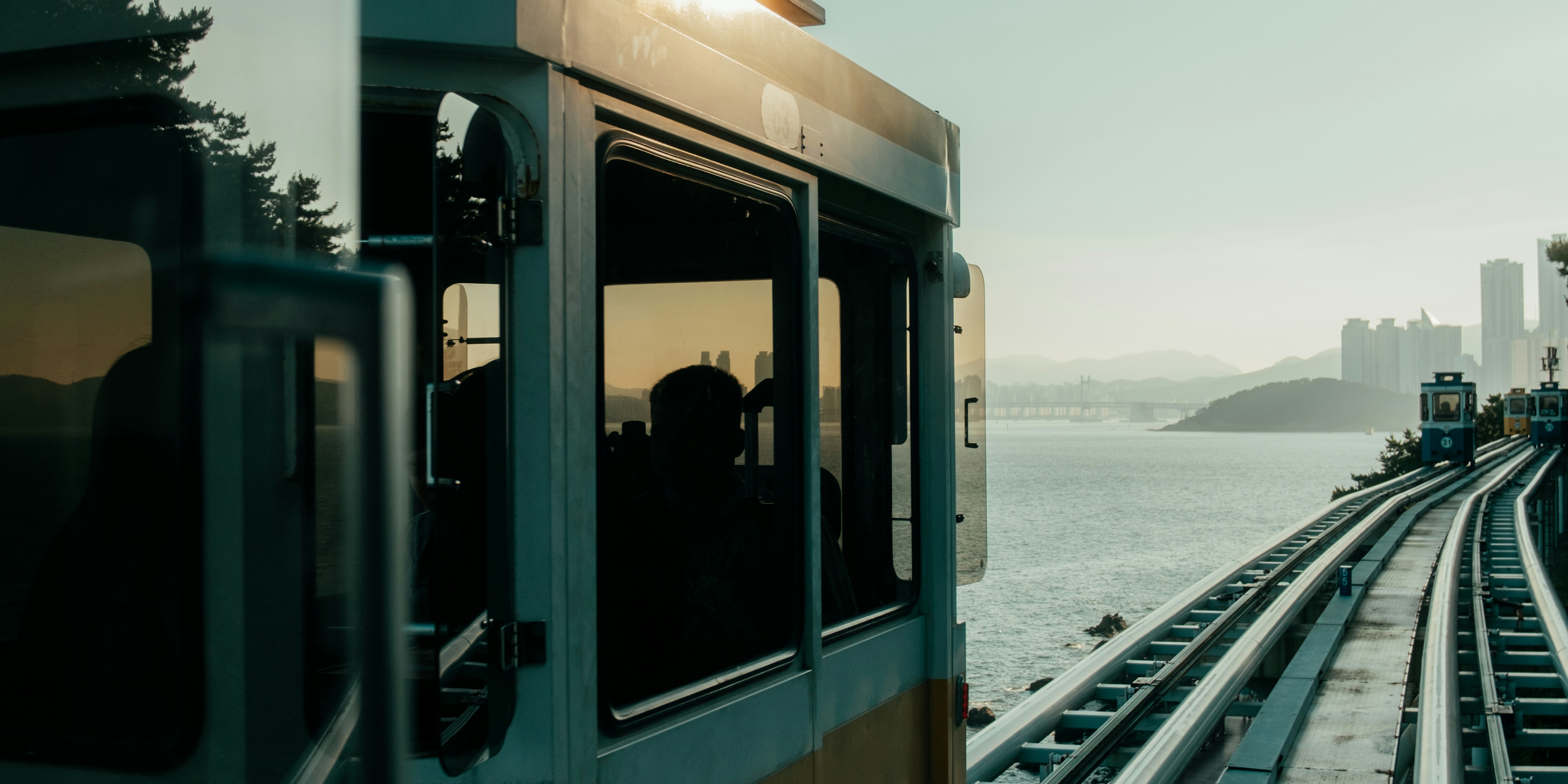 2026-07-like-a-movie-frame-award-image-8