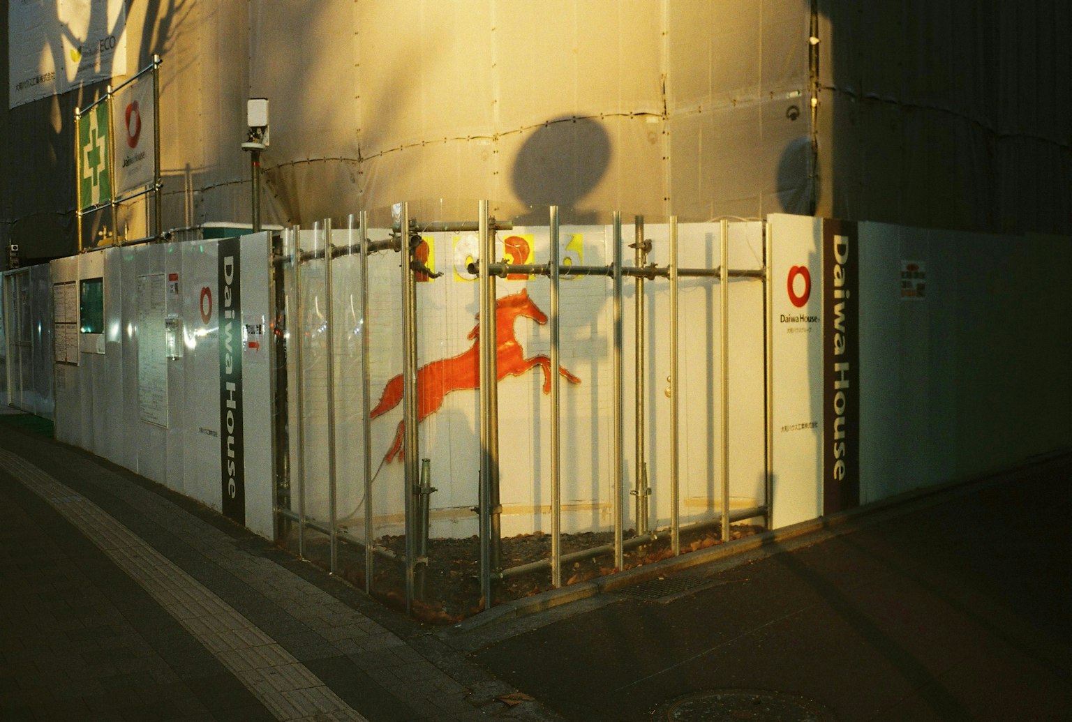 2026-04-framing-everyday-contax-t2-image-8