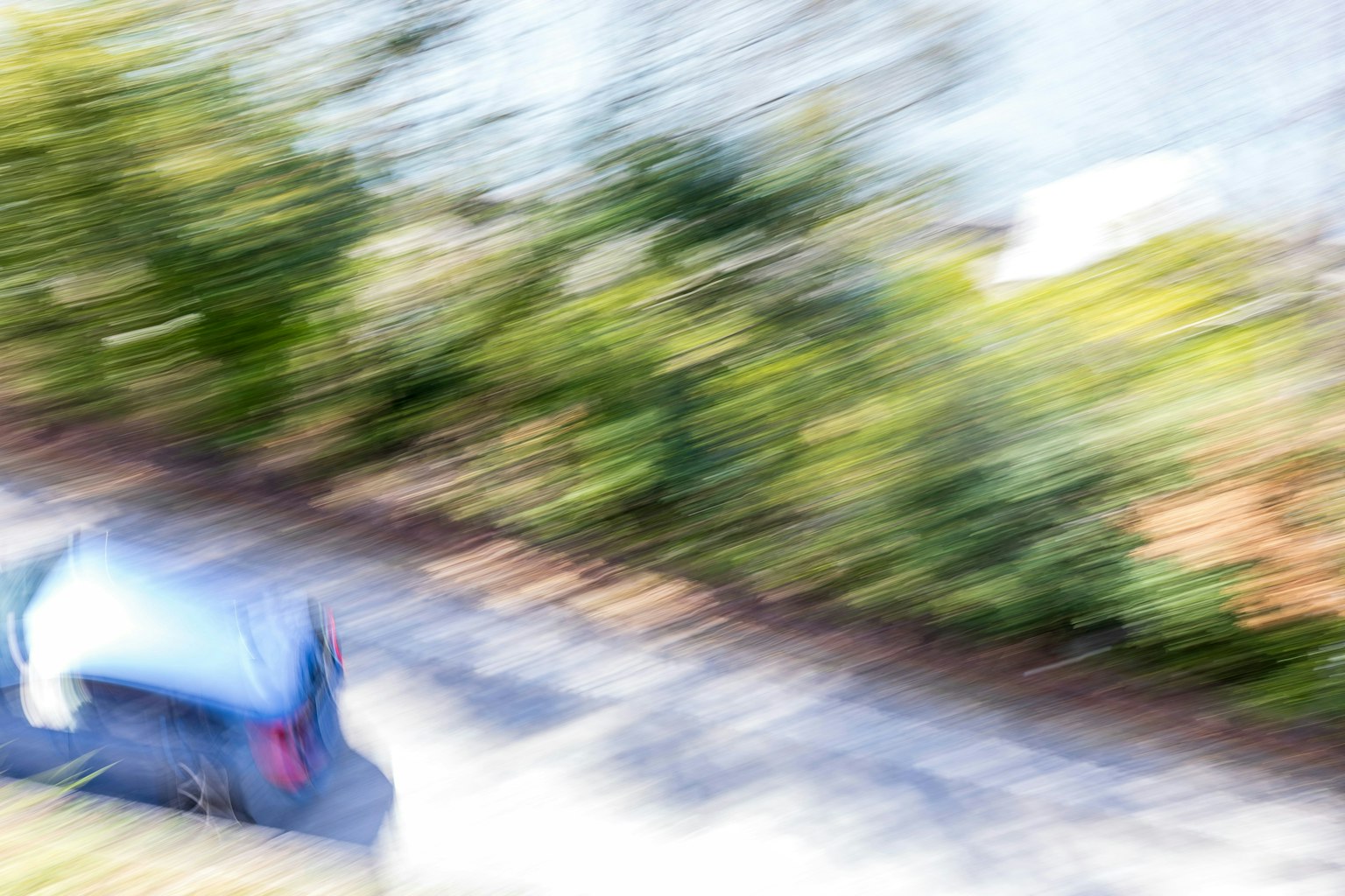 2025-08-blurred-moments-image-4