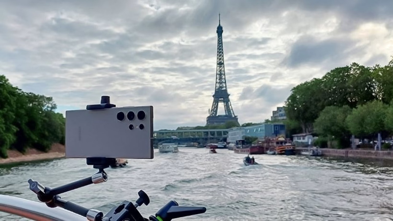 2024-06-samsung-paris-olympic-image-5