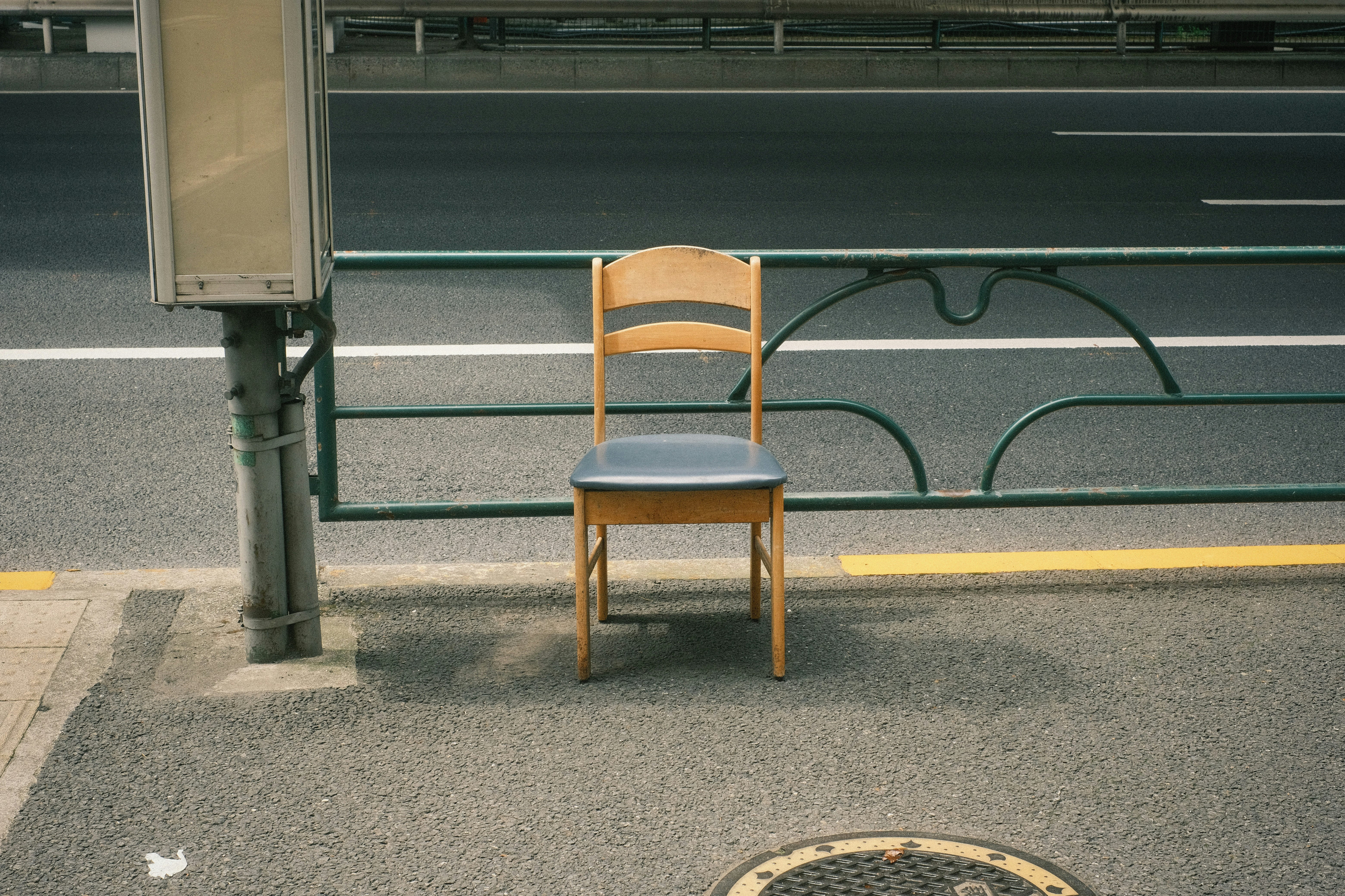 2025-10-roadside-story-cover-image