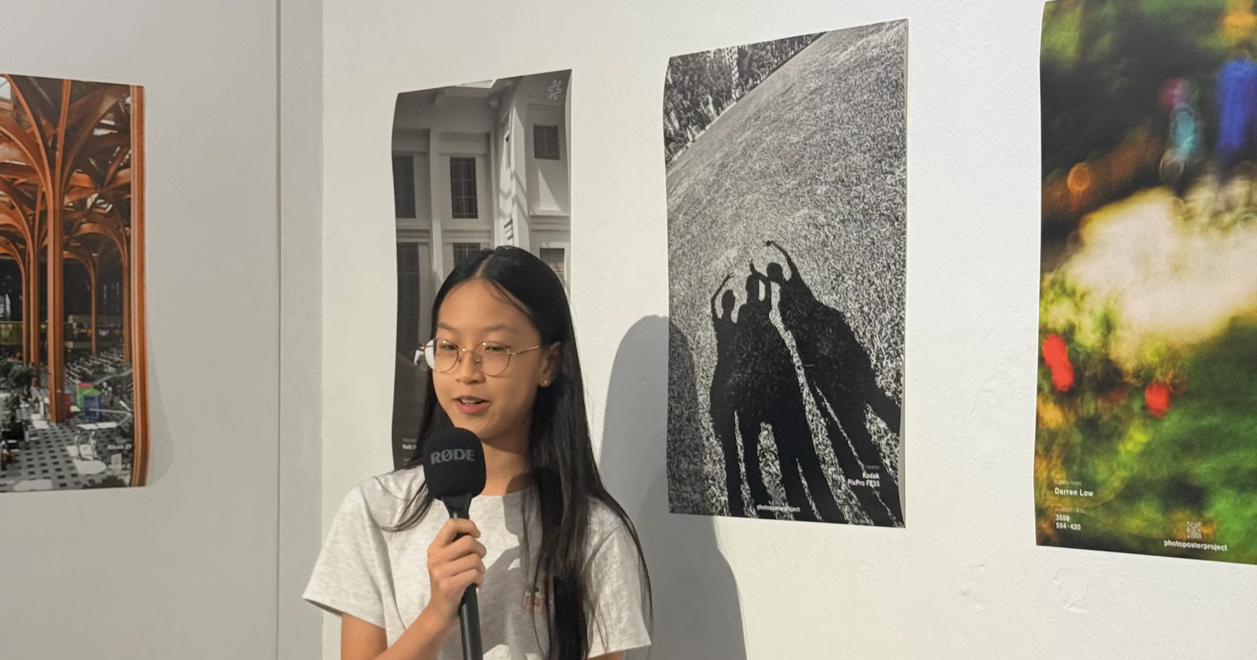 Photo Poster Project | Eine Erinnerung mit Freunden vor dem Schulabschluss – festgehalten als Schattenbild von Kei Wee | ISSUE #264
