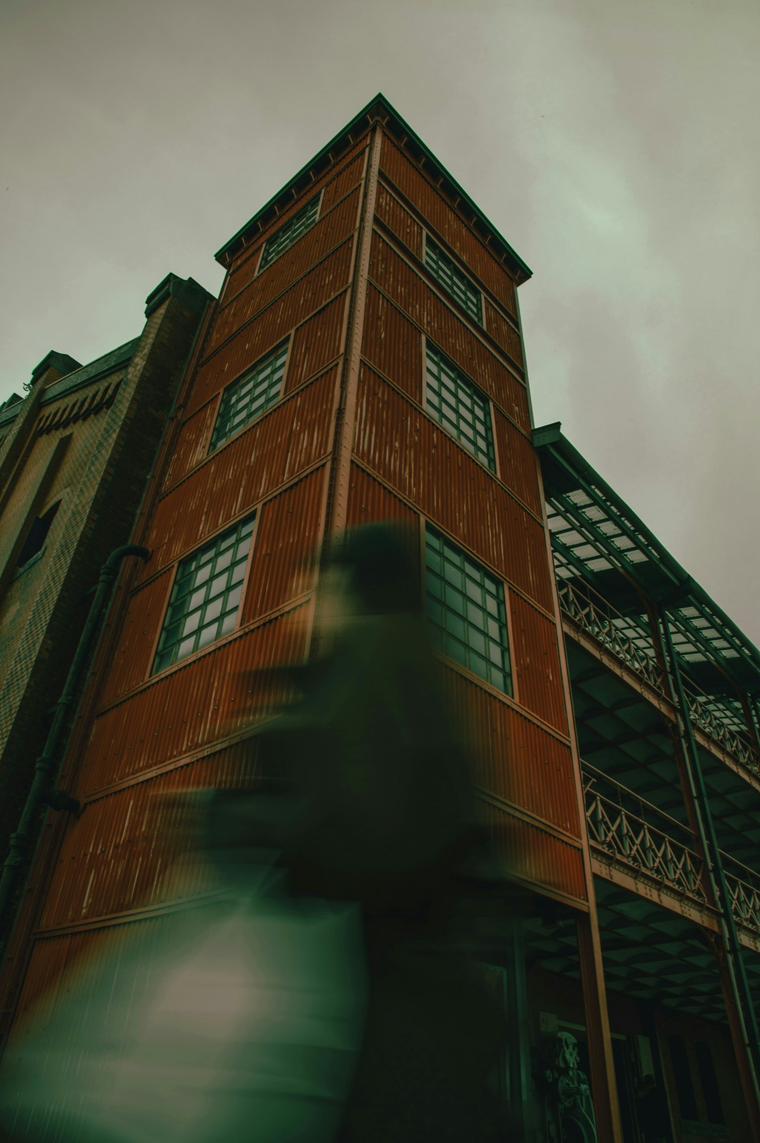 2025-04-electronic-vs-rolling-shutter-image-2