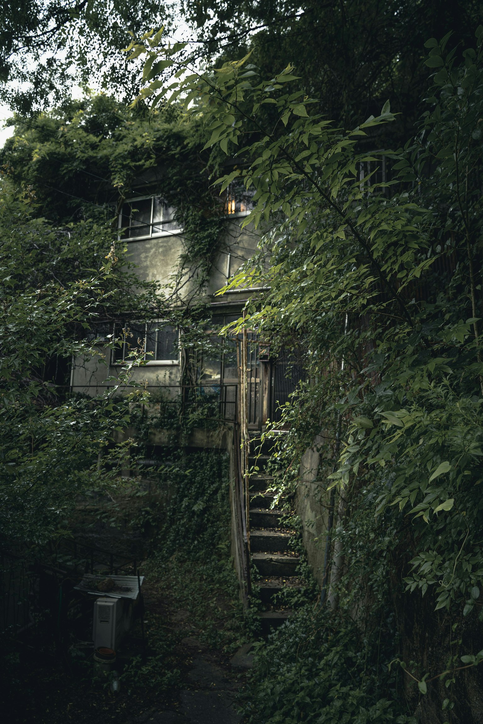2025-09-why-photograph-ruins-image-2