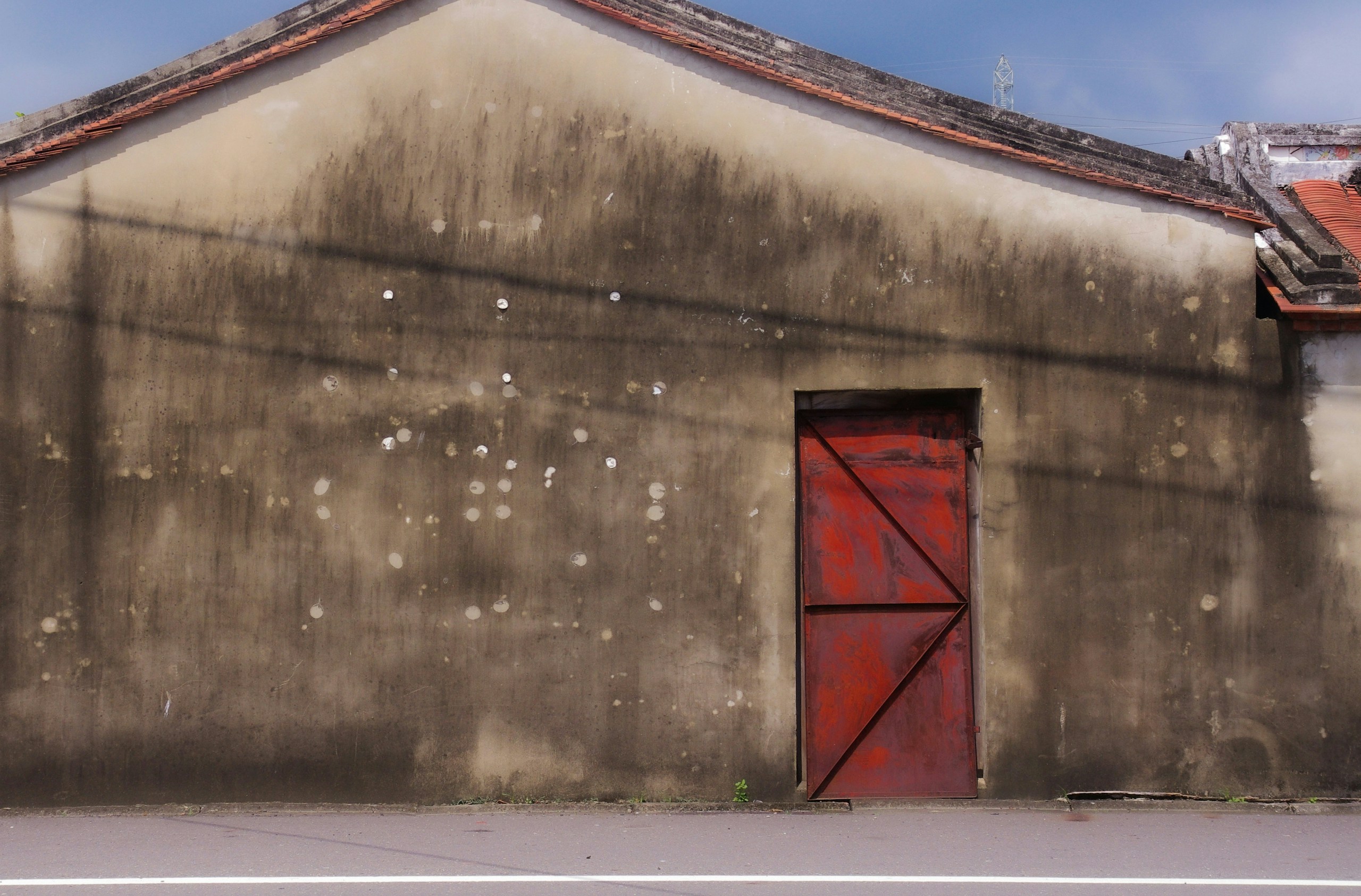 2026-05-find-new-pieces-door-image-34