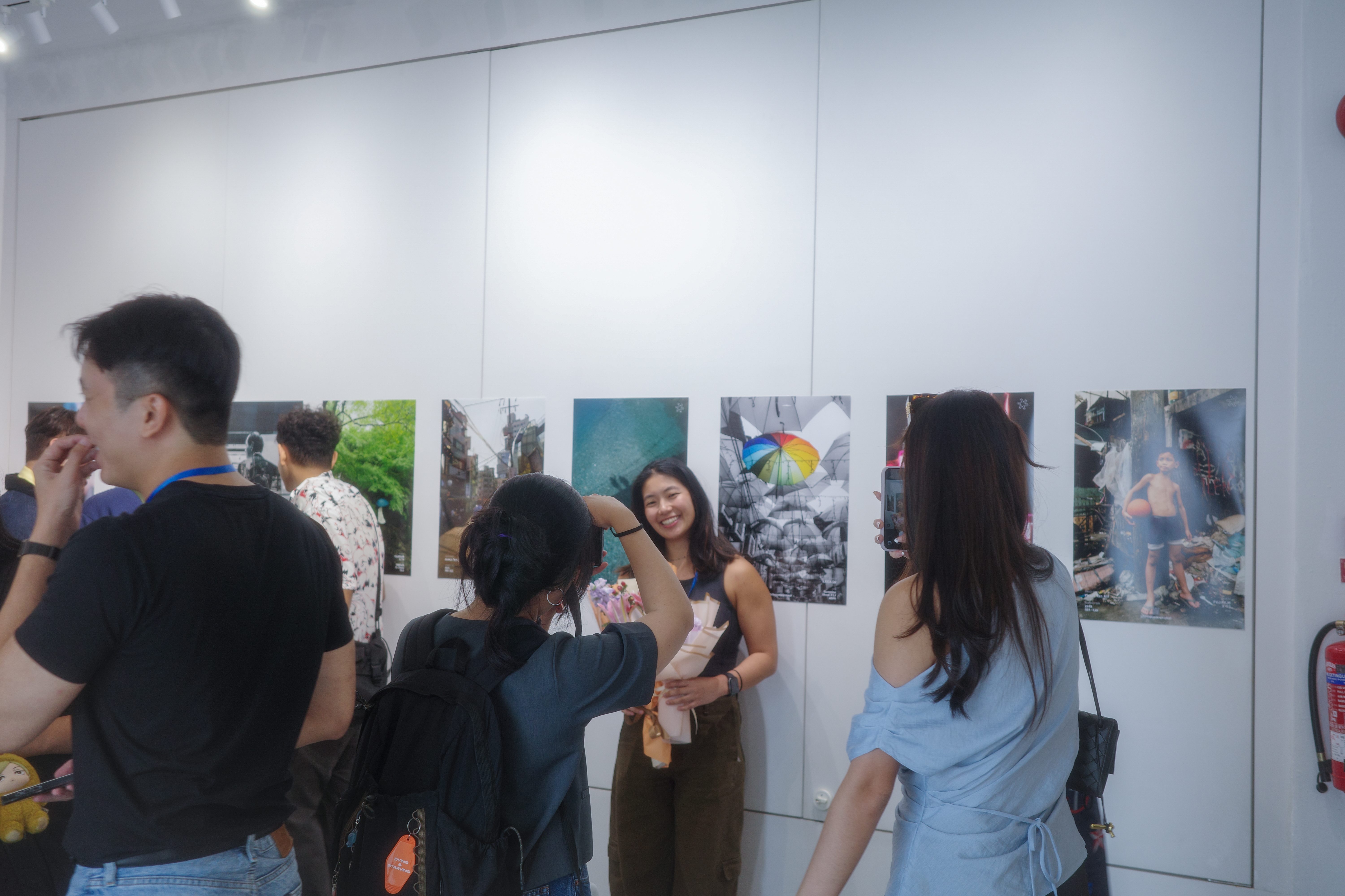 photo poster project (シンガポール) の様子