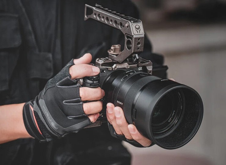 2024-03-shooting-gloves-2-image-2