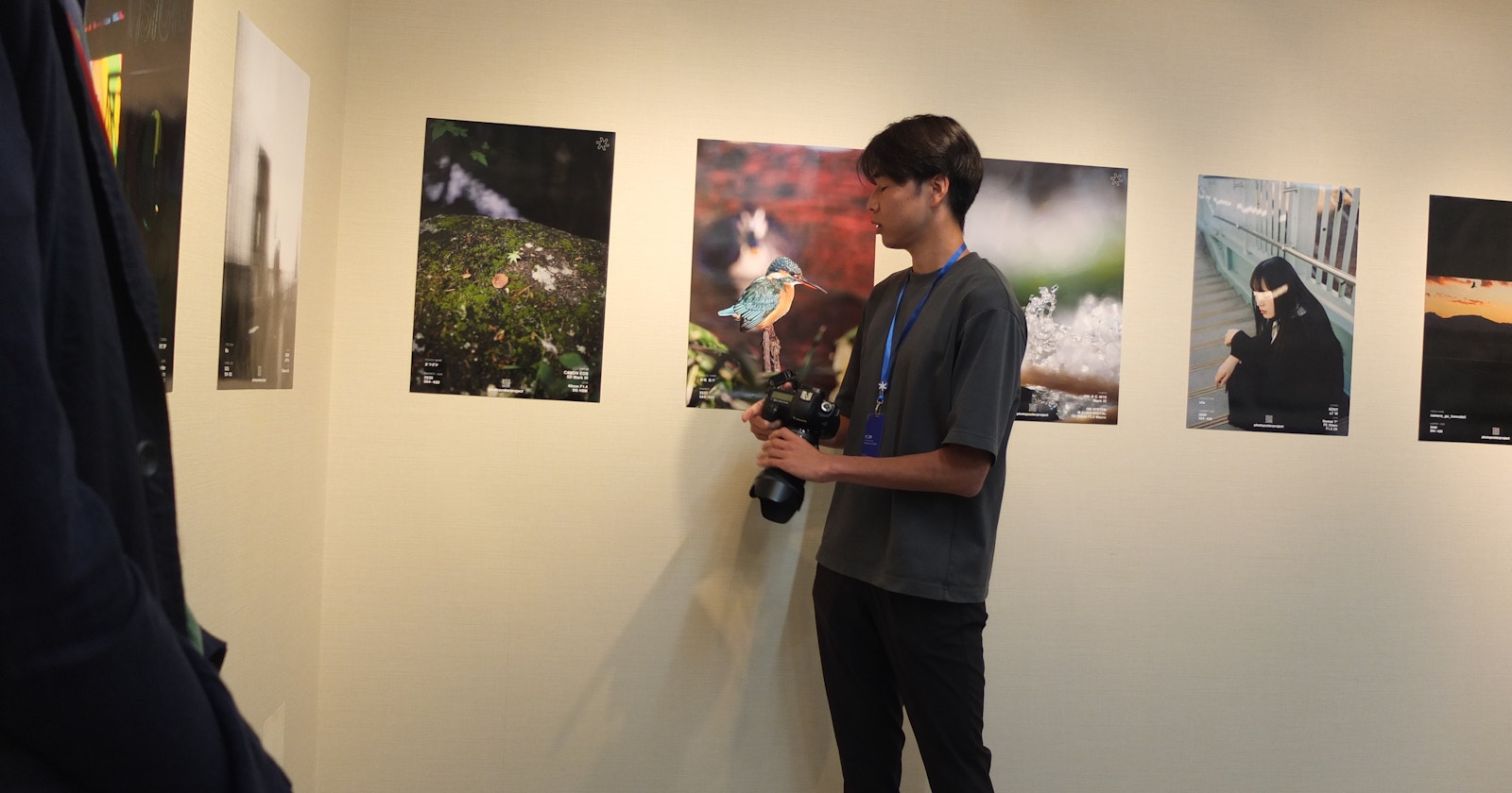 photo poster project | Le jour où photographier est devenu un nouveau départ par まつざか | ISSUE #248