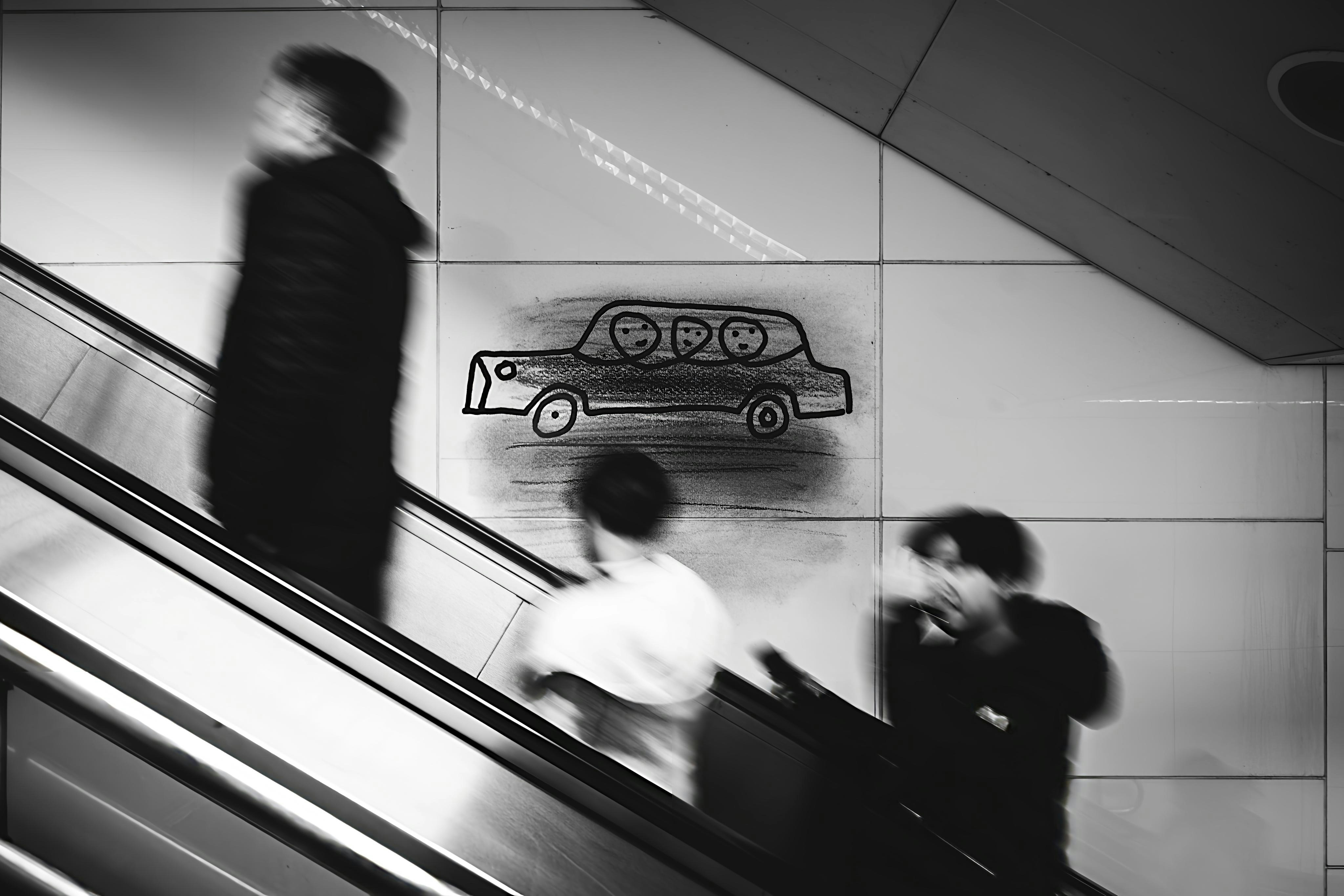 2026-08-find-new-pieces-monochrome-image-26