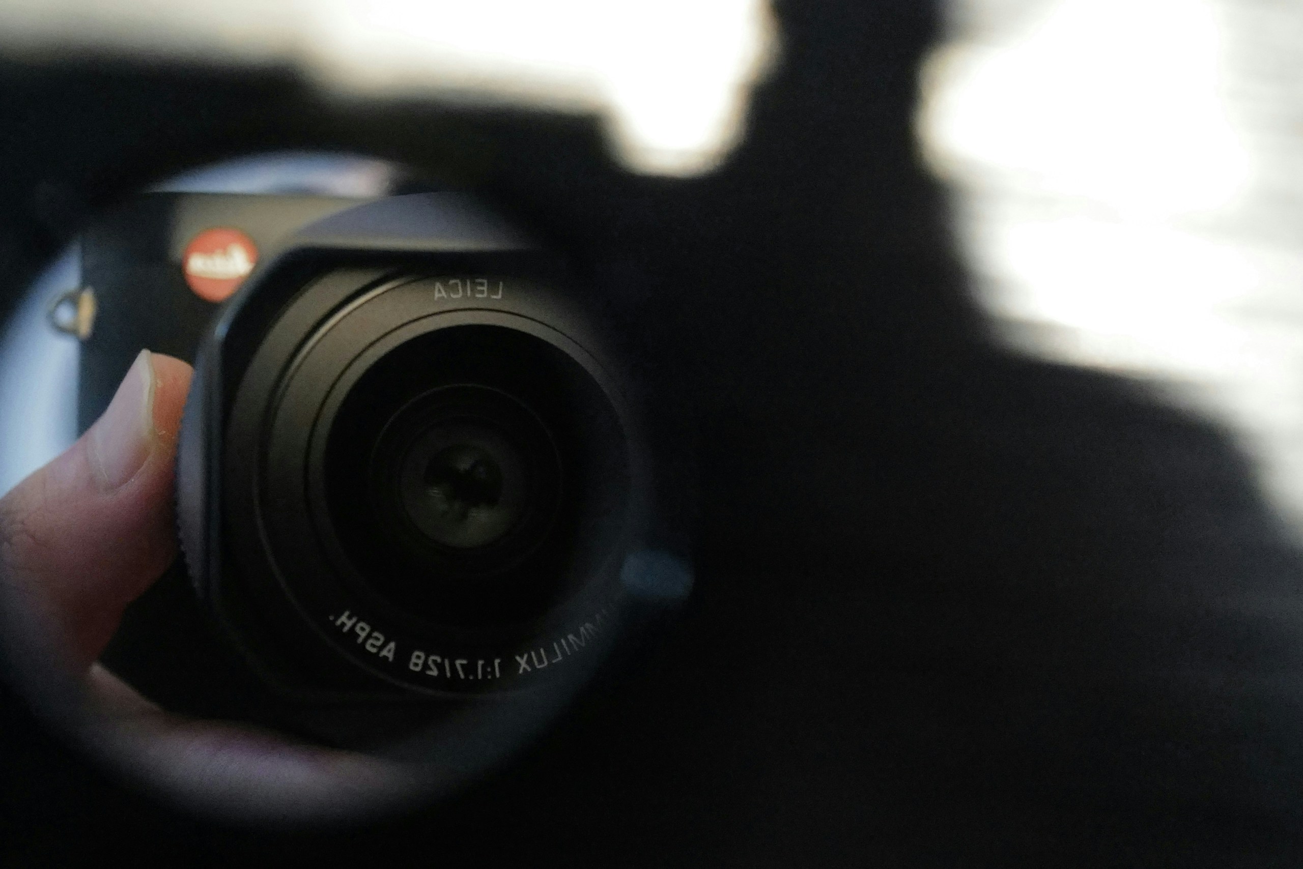 2026-01-left-handed-cameras-image-8