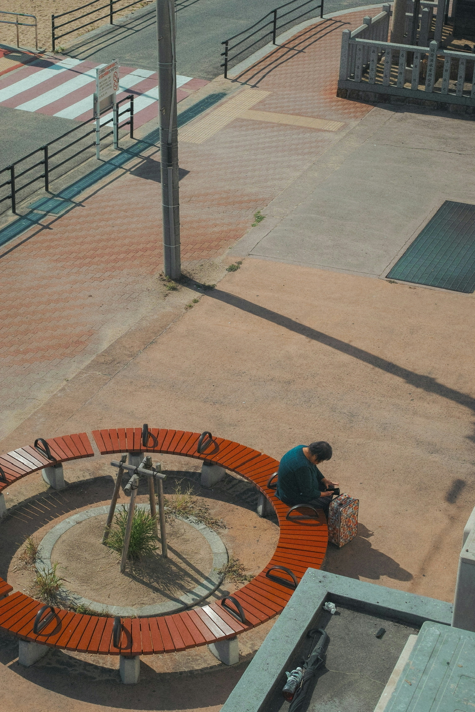 2026-07-vertical-composition-image-2