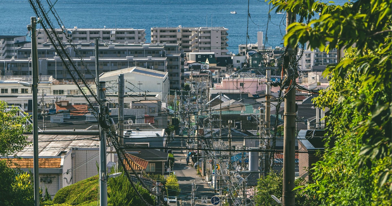 2025-03-photo-poster-project-in-kobe-april-cover-image