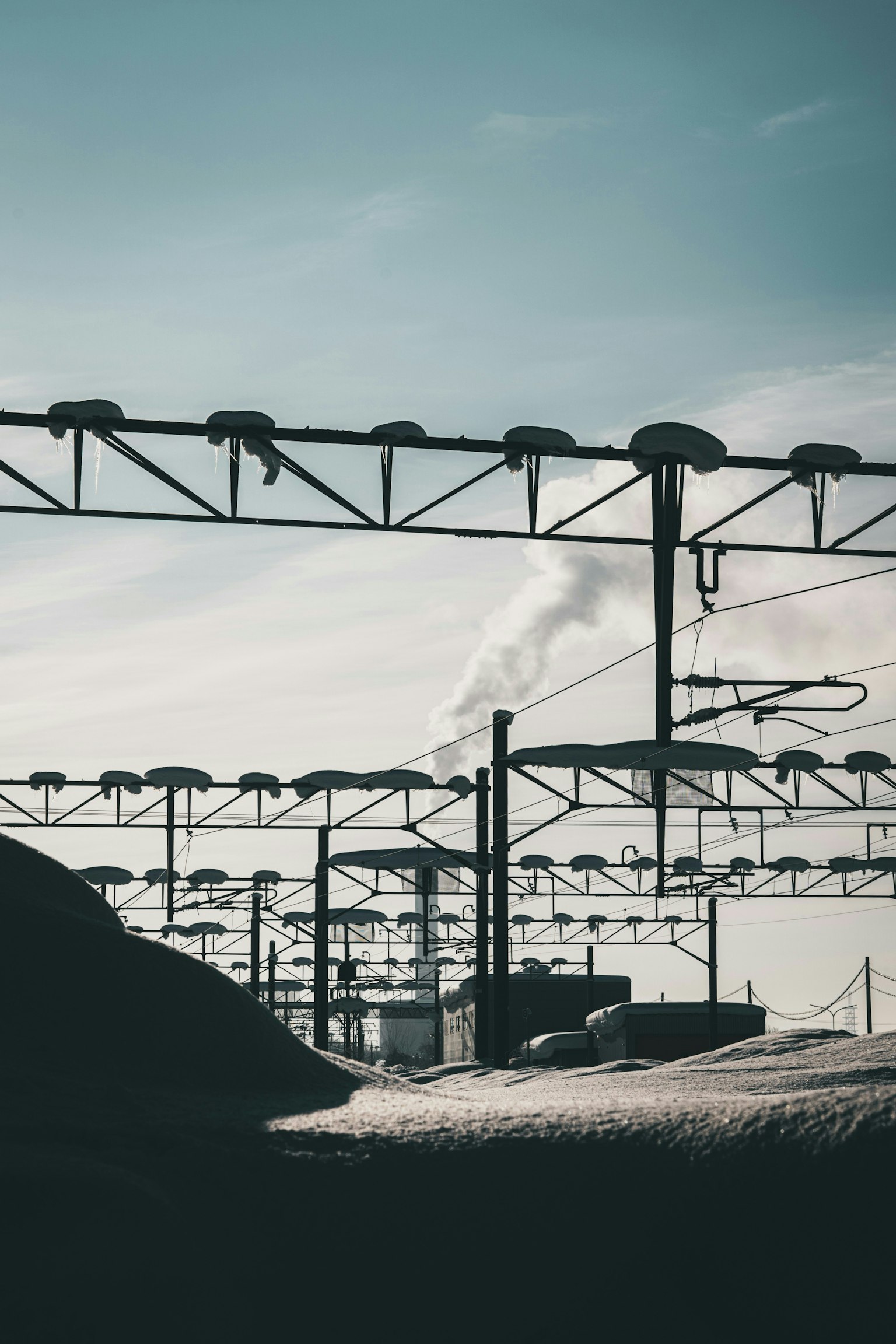 2025-05-tamron-tariff-strategy-vietnam-shift-image-2