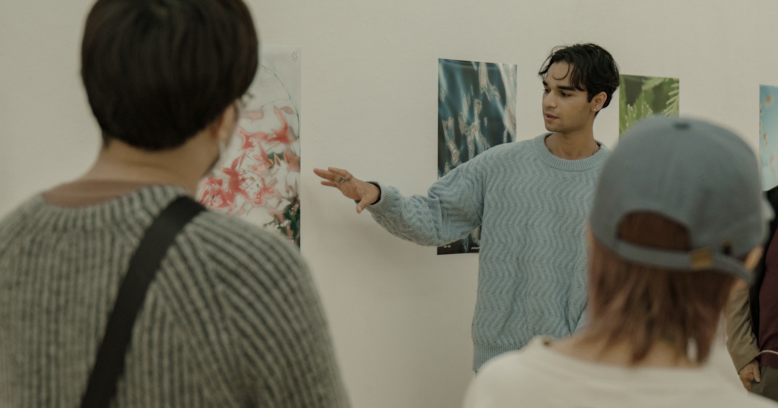 2025-04-photo-poster-project-in-yokohama-report-cover-image