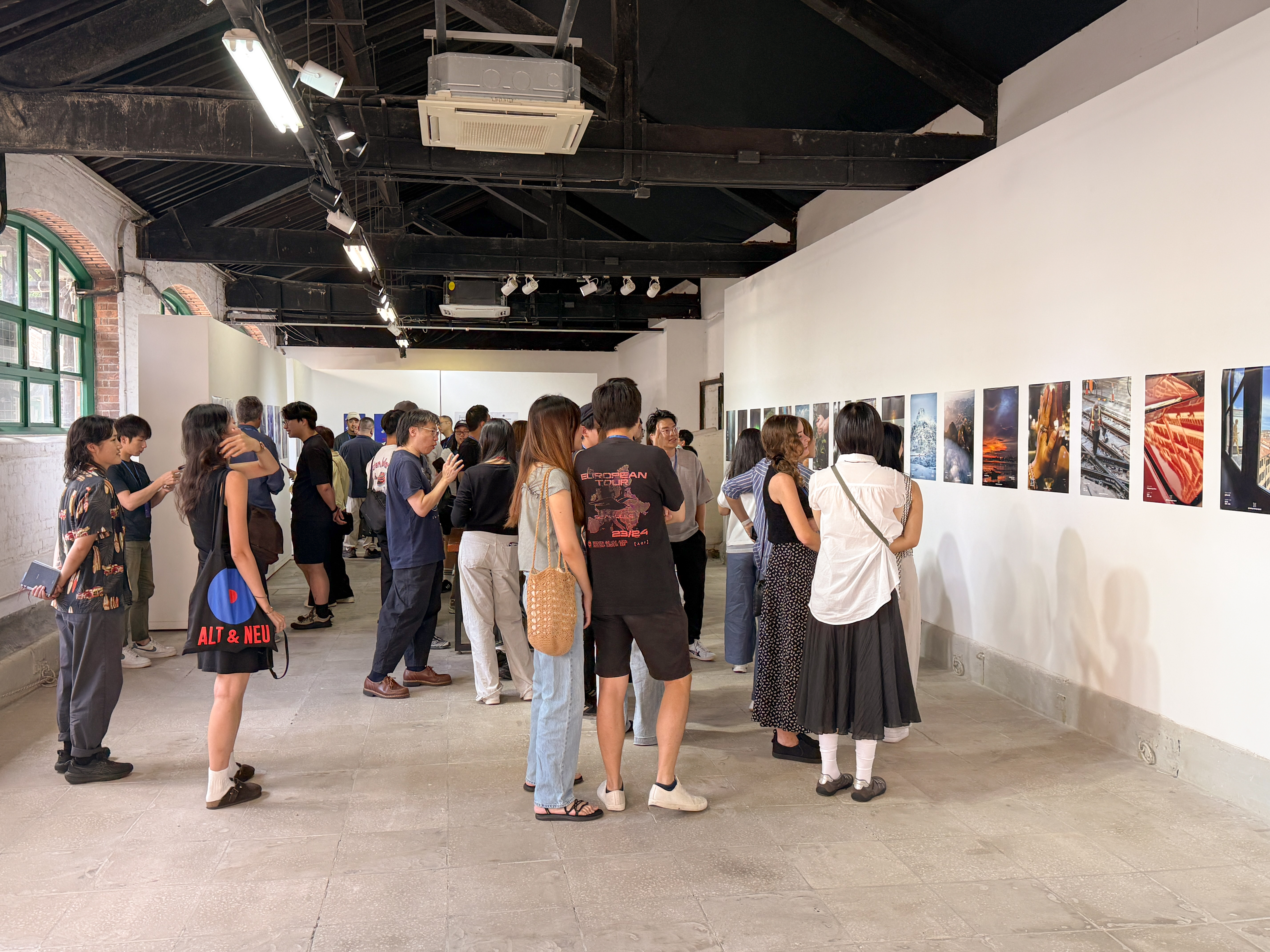 photo poster project in HongKong: Eindrücke aus dem 1a space | Release #925