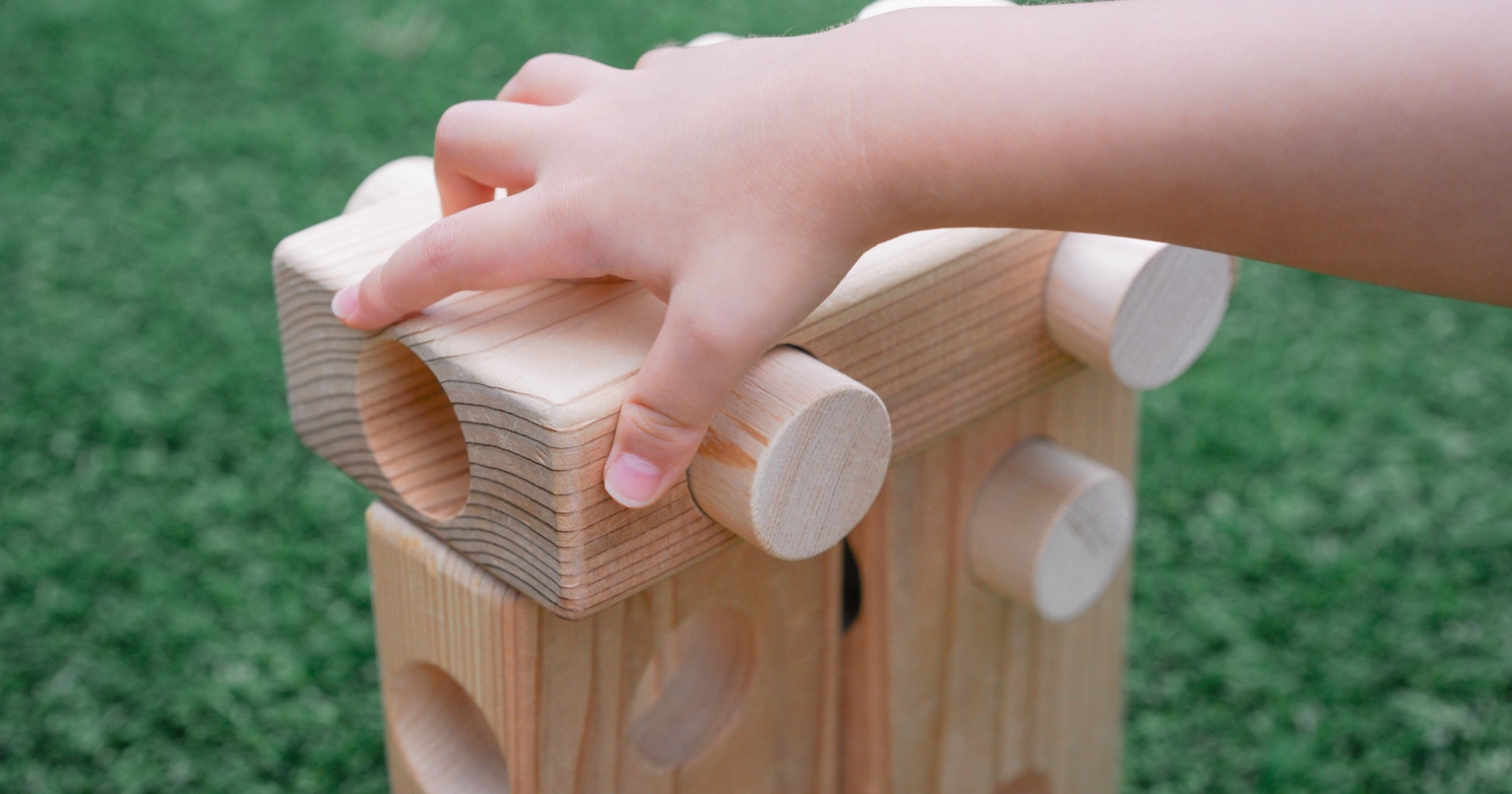 2024-02-tender-glances-cover-image