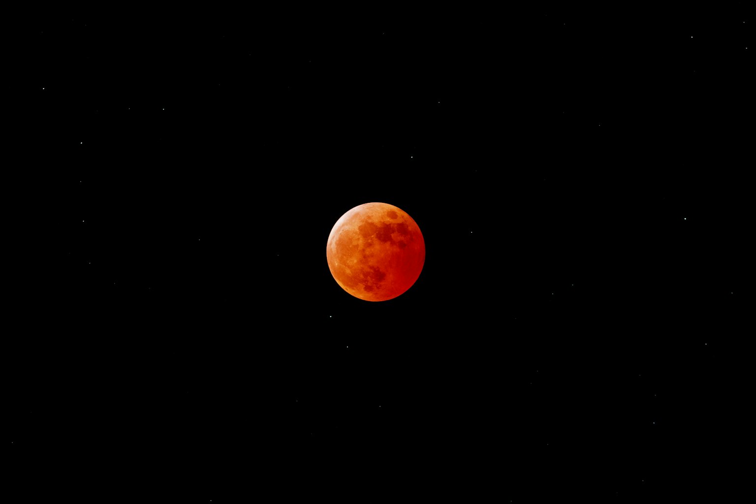 2025-03-capture-total-lunar-eclipse-image-4