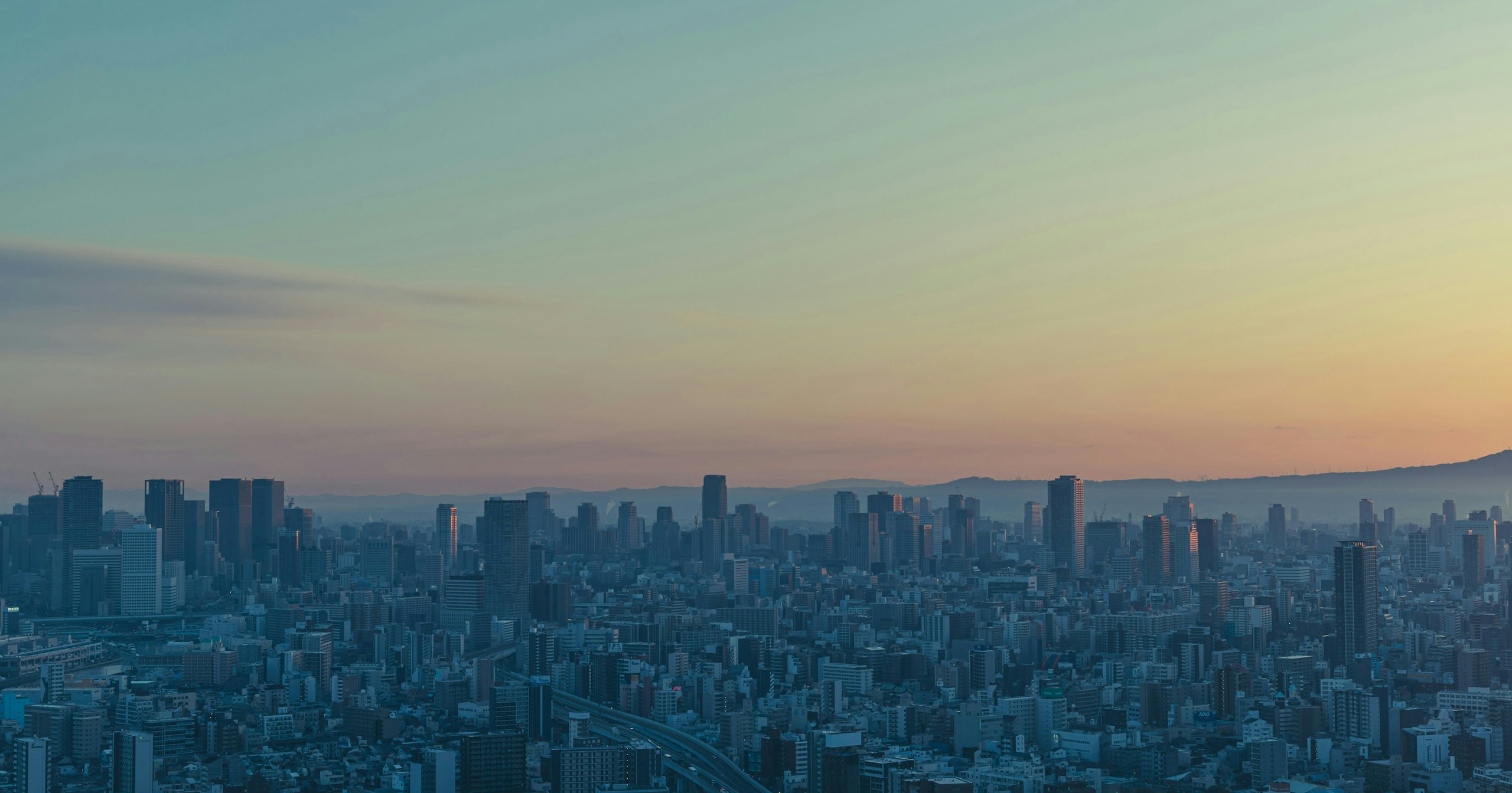 2025-10-urban-trails-cover-image