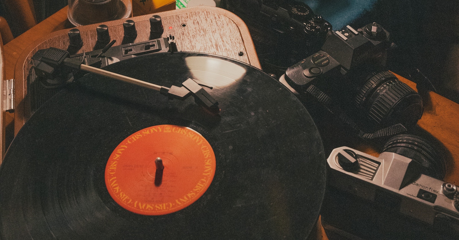 How Are Photographs Contextualized in Song Lyrics? | Release #16