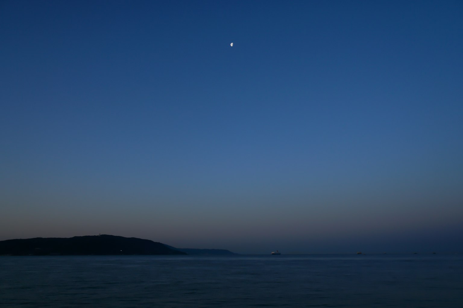 2024-09-illusory-sky-photography-image-12