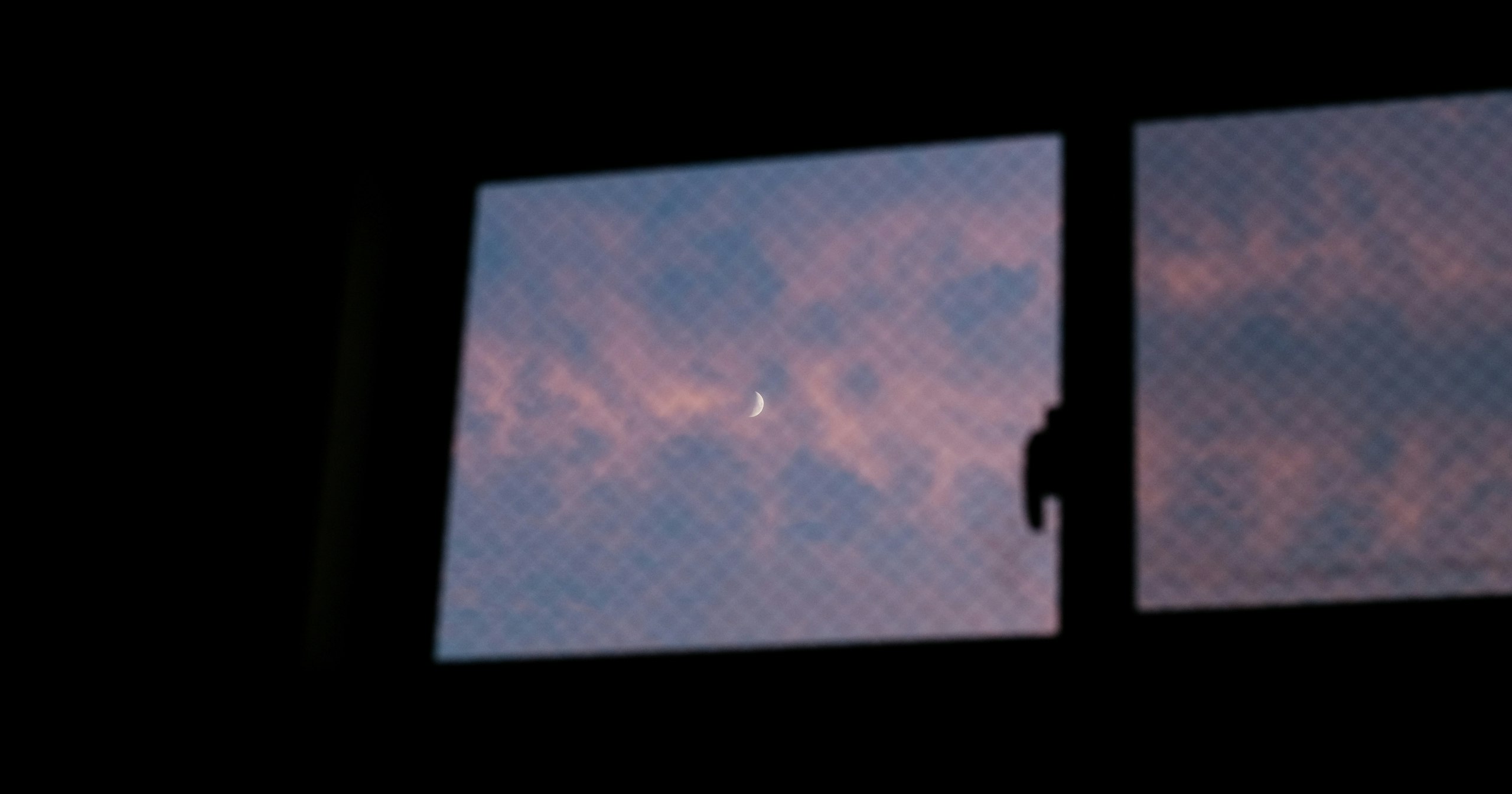 2026-05-sky-mood-cover-image