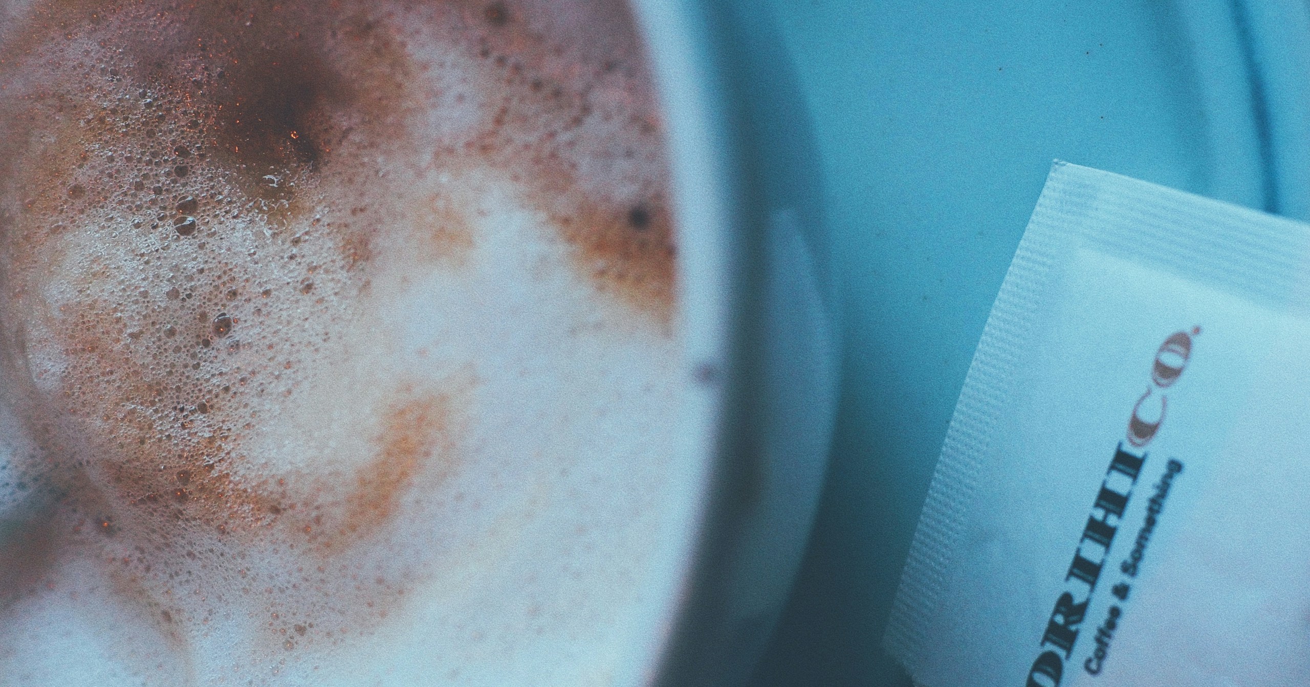 コーヒー好きに写真好きが多い? 謎の関係性を紐解く | Focus #209