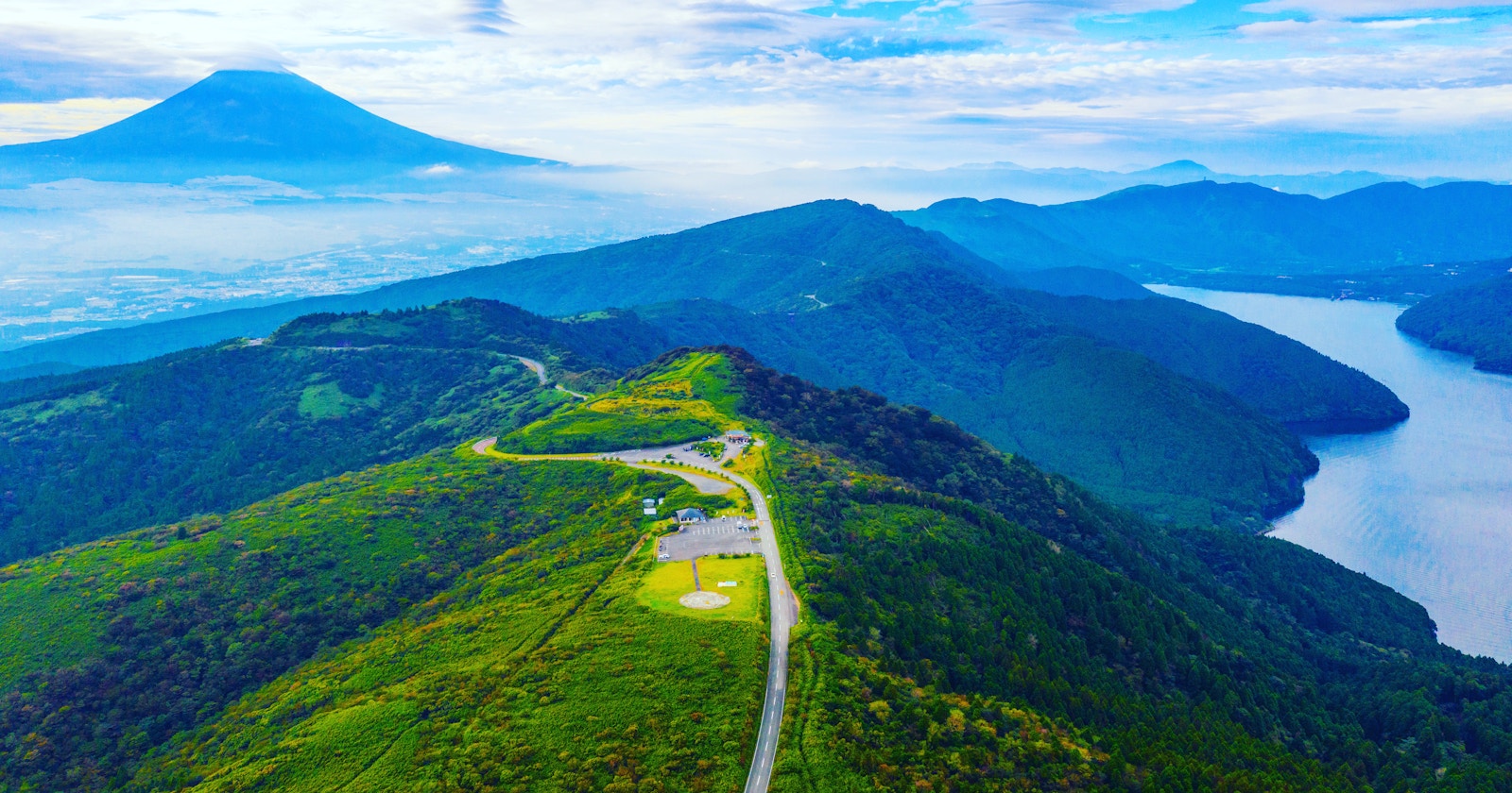 Gerakan Lembut pada Subjek dengan Komposisi Kurva | Knowledge #133