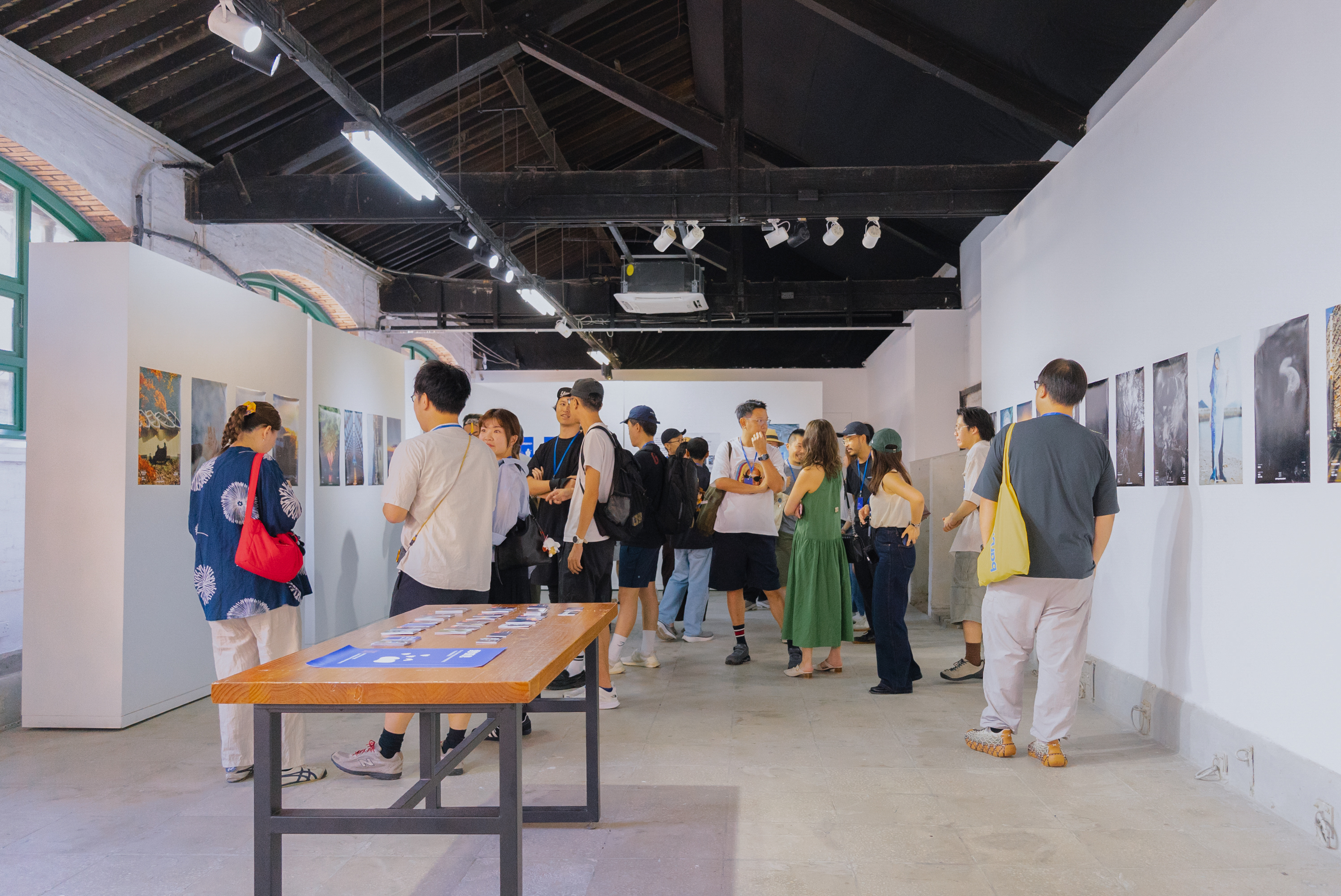photo poster project in HongKong: Eindrücke aus dem 1a space | Release #925