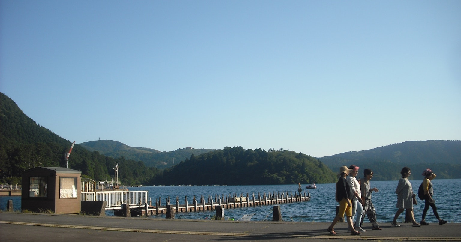 2023-06-compact-degital-camera-cover-image