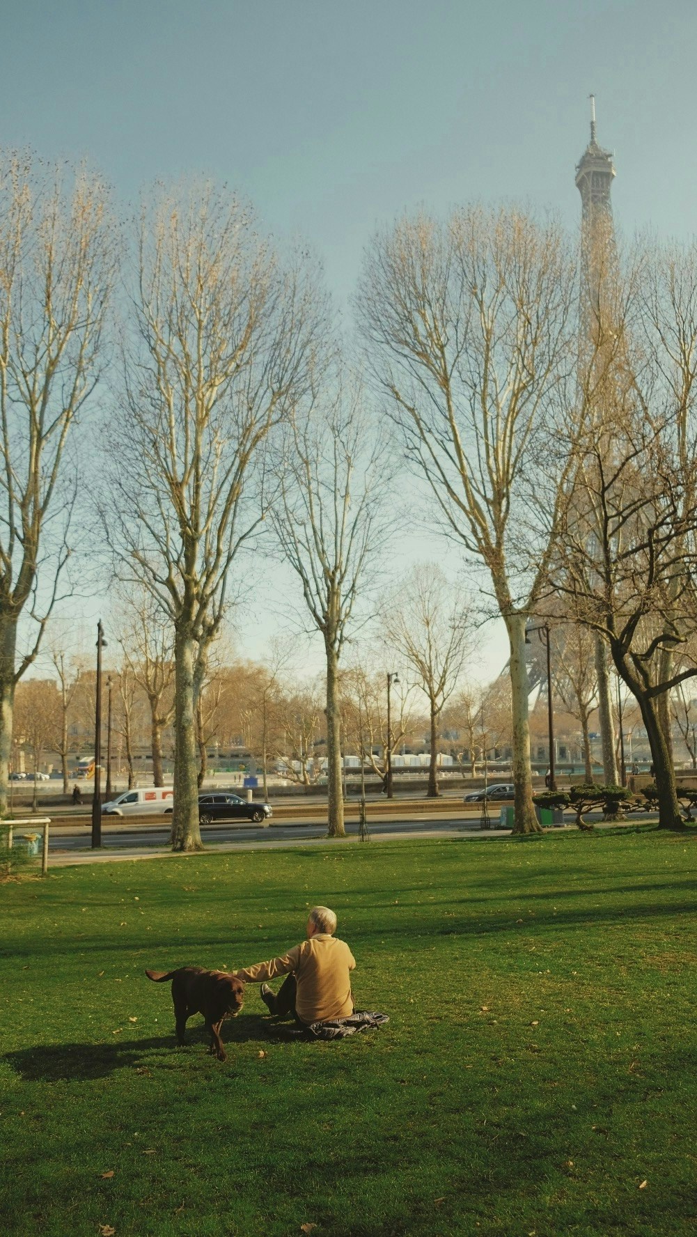 2025-11-most-photographed-eiffel-image-2